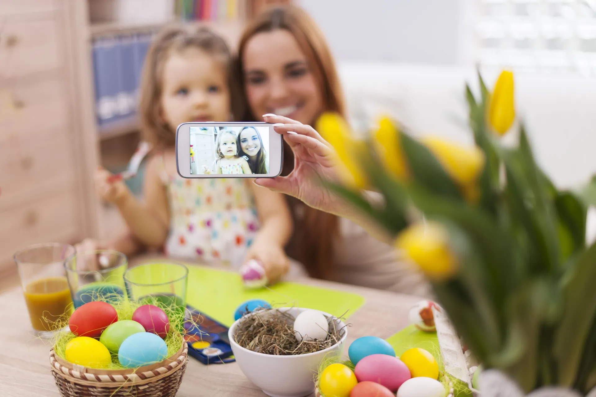 Pasqua e tecnologia: confronto tra le offerte di MediaWorld e Trony