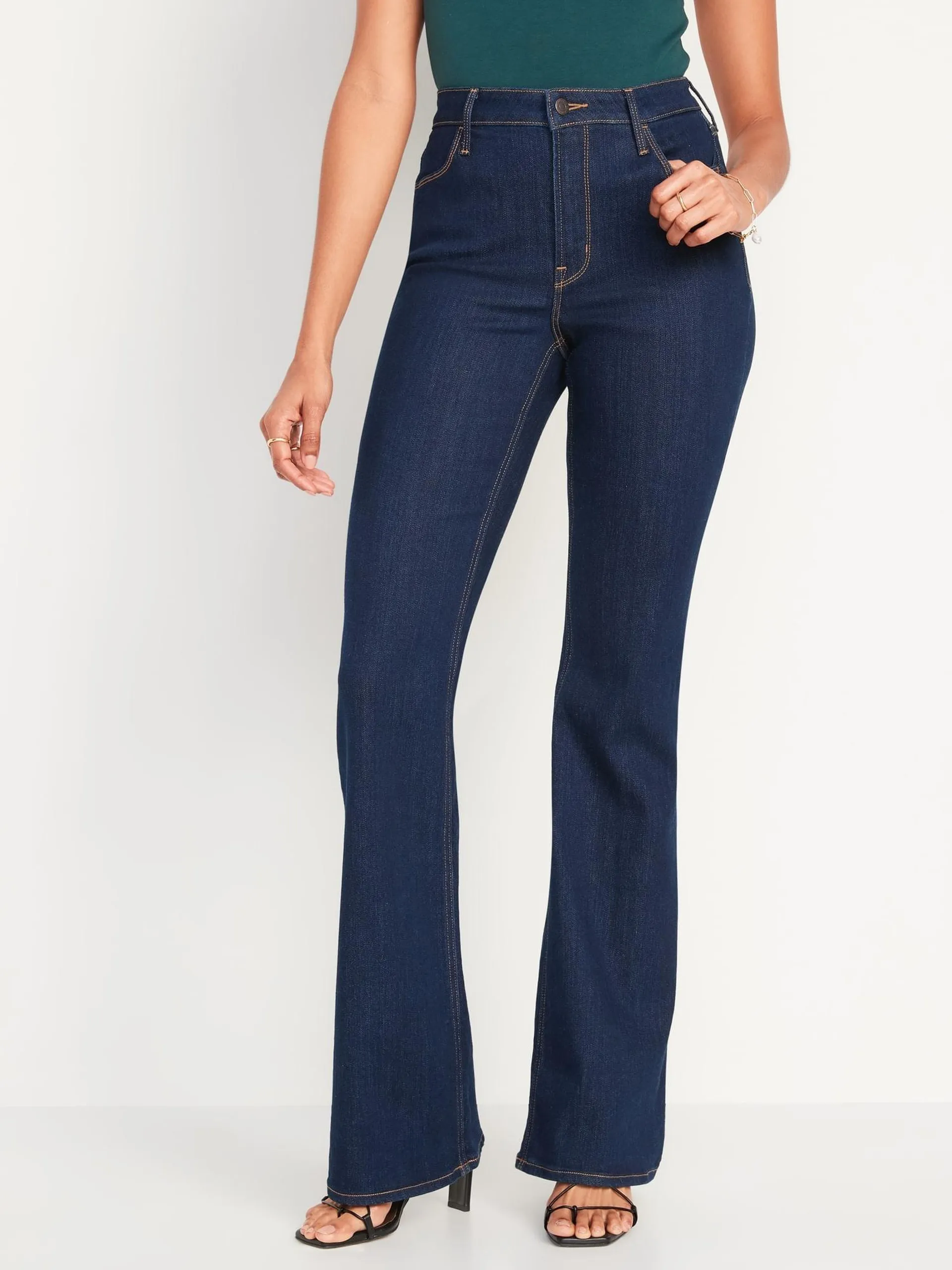 Jeans High-Waisted Wow Flare Old Navy para Mujer