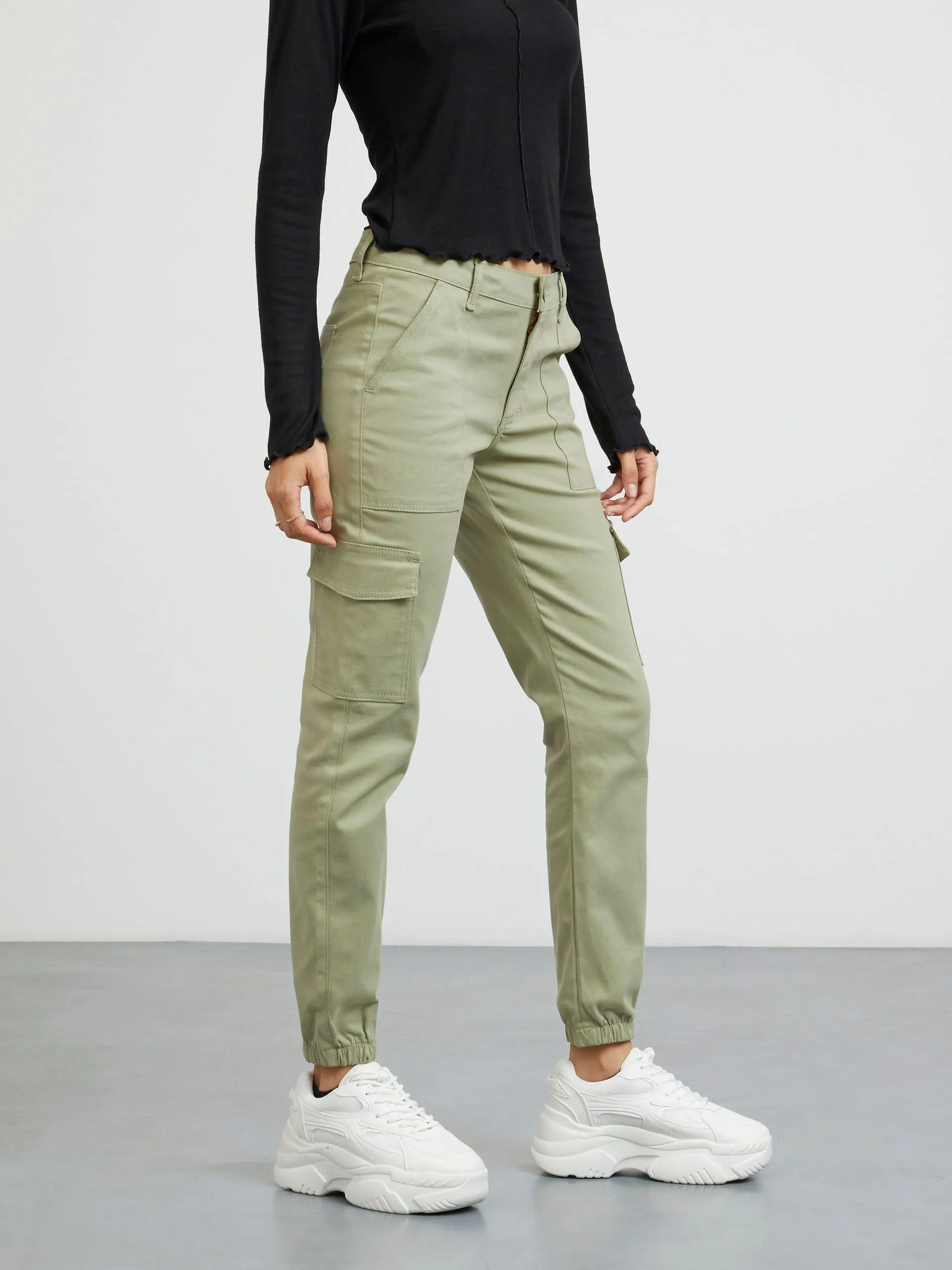 Jogger Cargo de Gabardina Verde