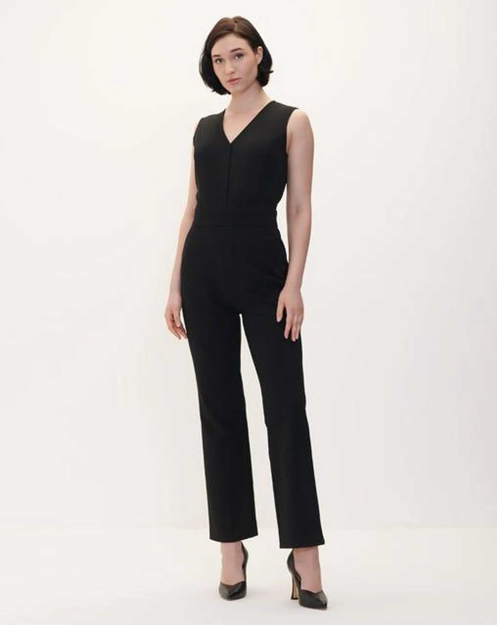 Jumpsuit Negro De Punto Escote V