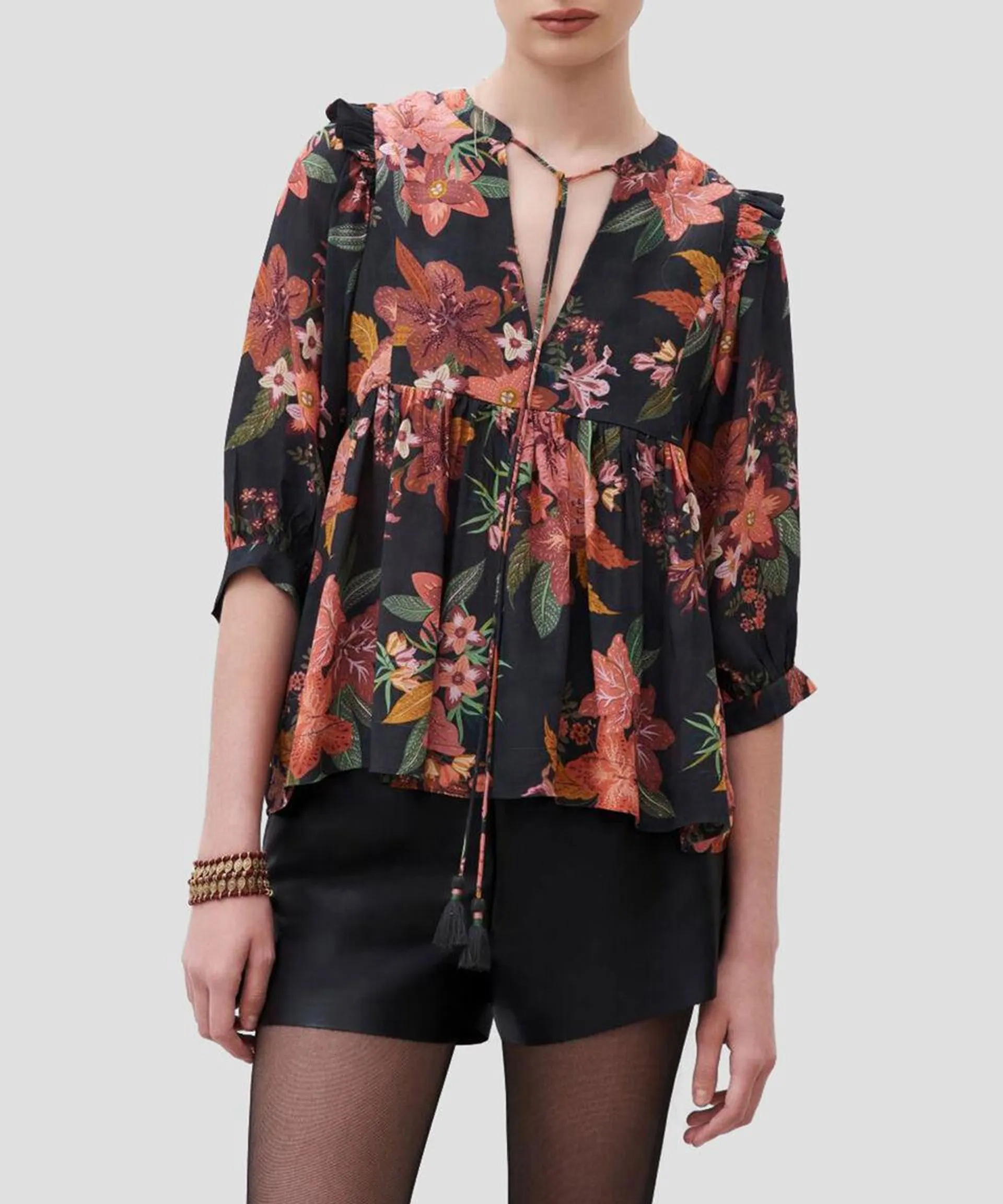 Blusa con flores de manga larga Mujer