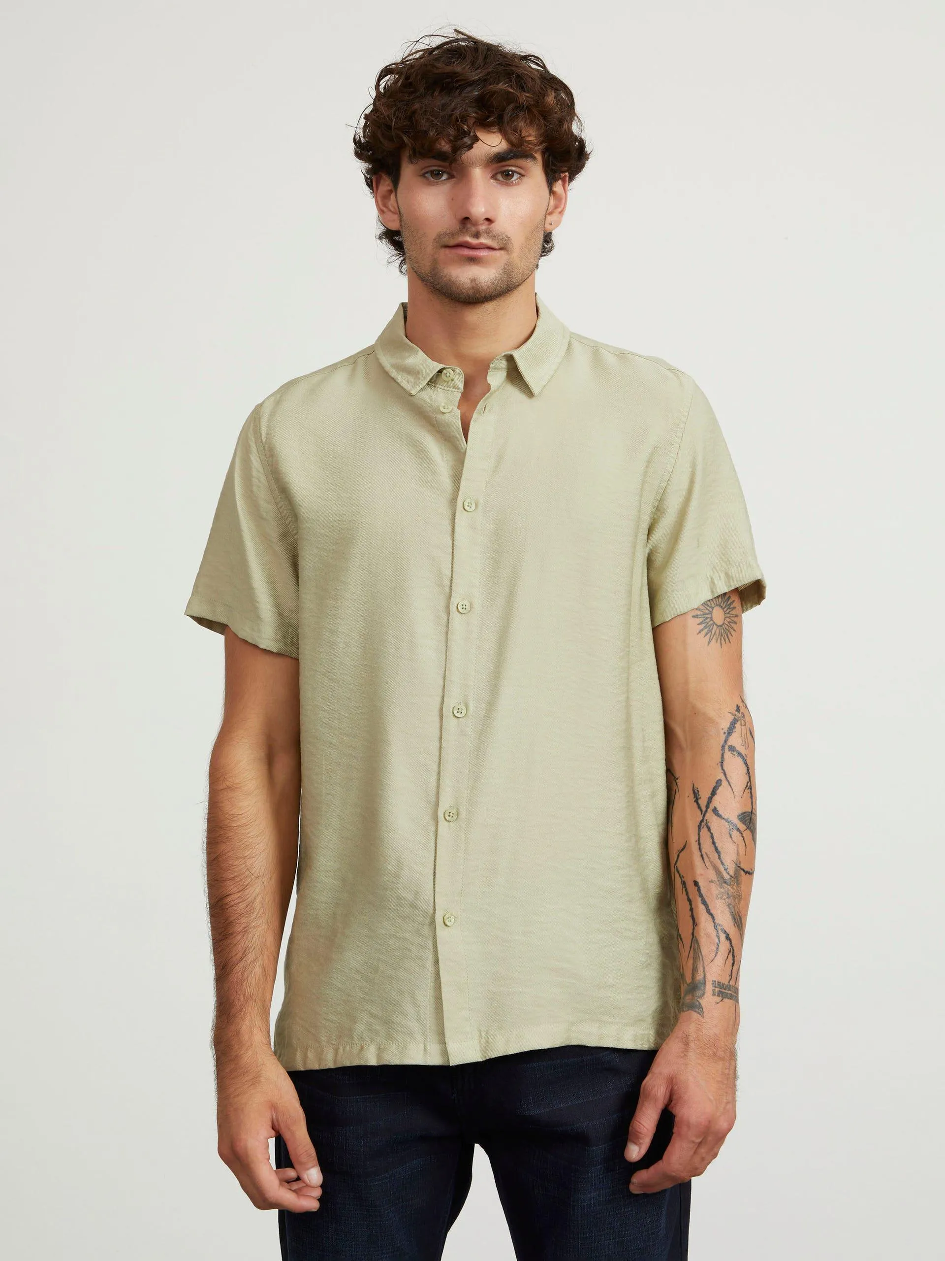 Camisa Manga Corta Tela Texturizada Verde