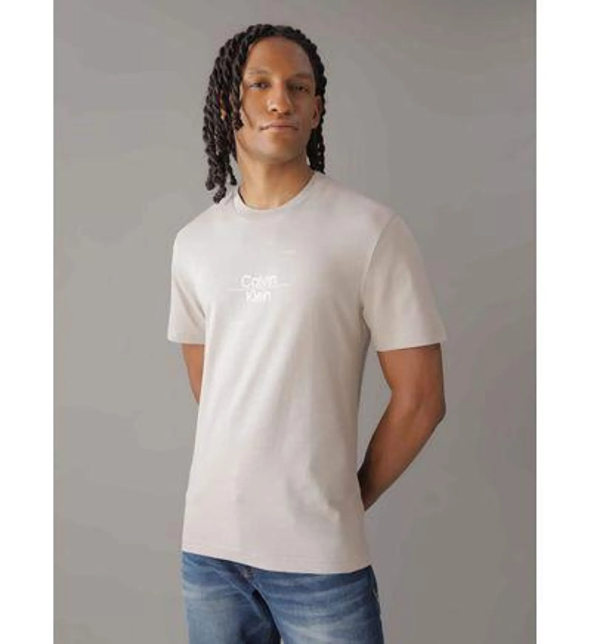 Playera Calvin Klein con Logo Estampado Hombre Gris