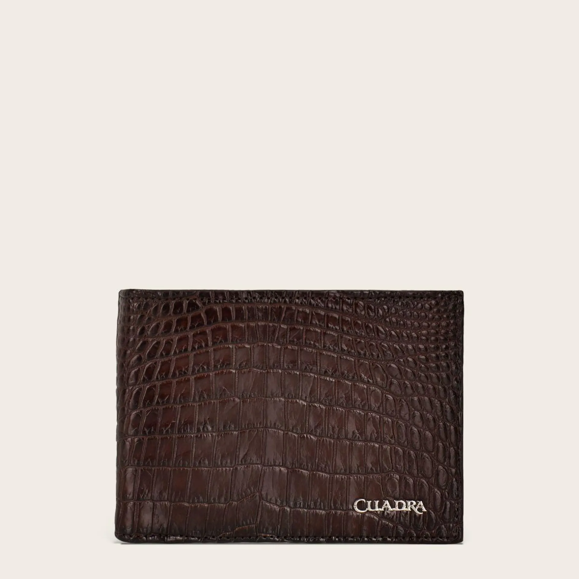 Cartera en piel genuina de alligator.