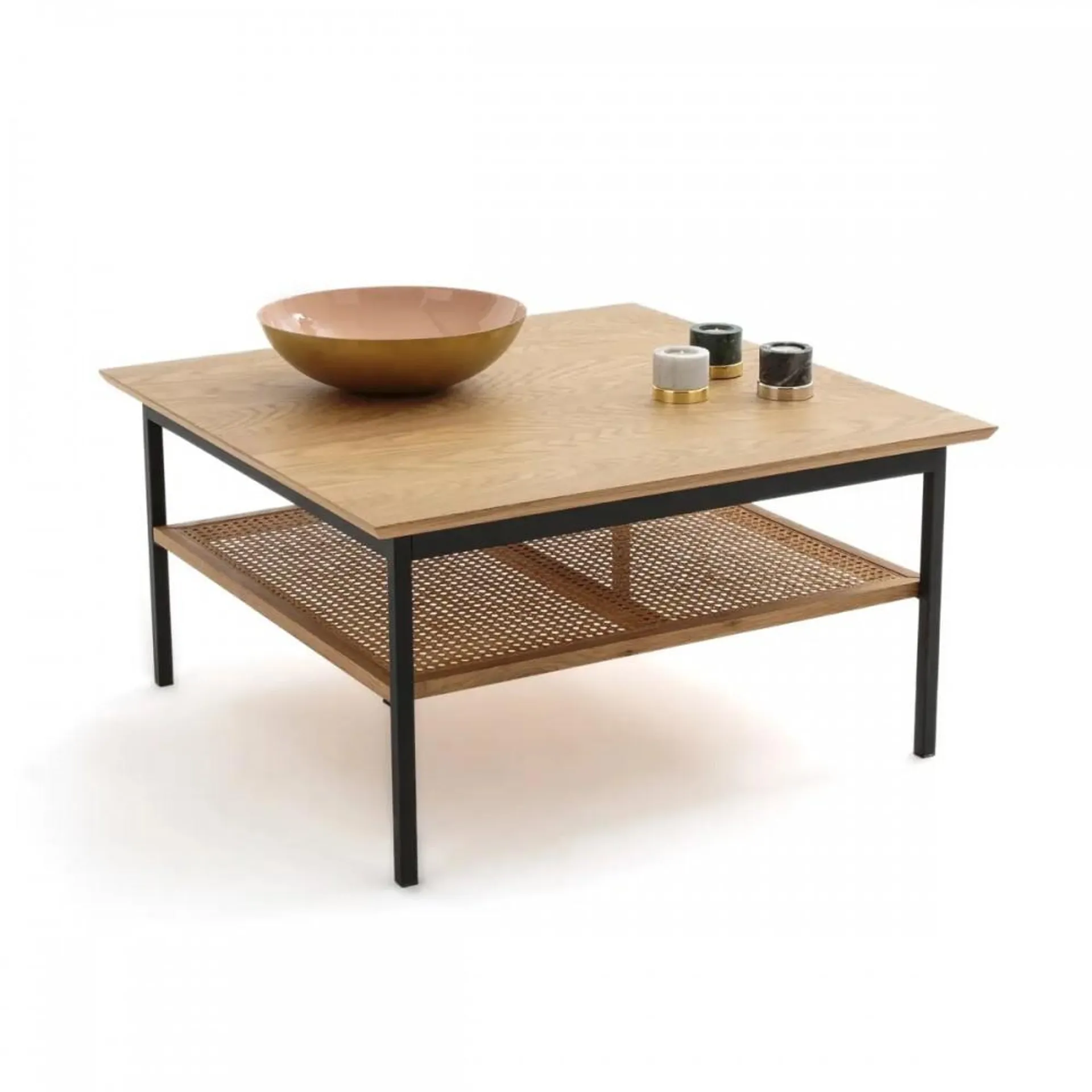 Carmen [Square] - Mesa de centro cuadrada estilo vintage con madera de encino y 1 repisa con ratán