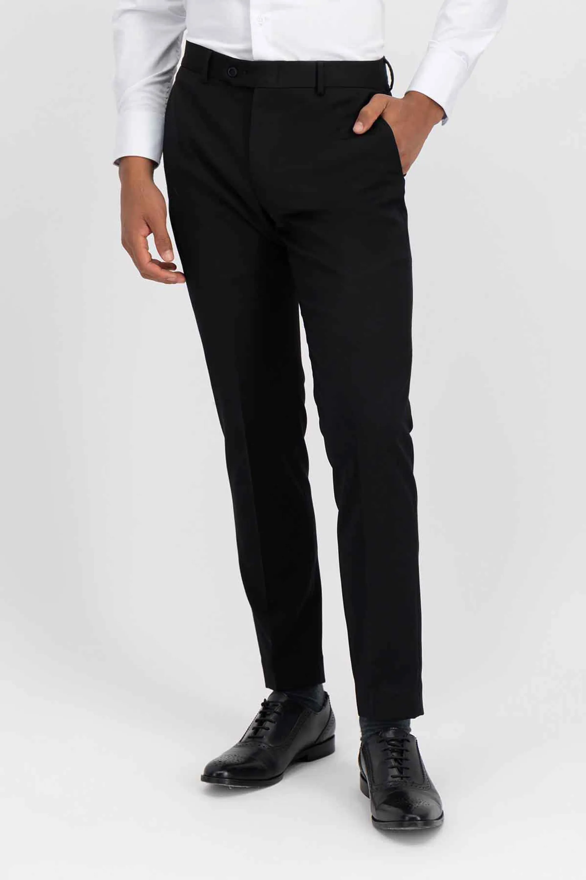 Pantalón Roberts Negro Slim Fit