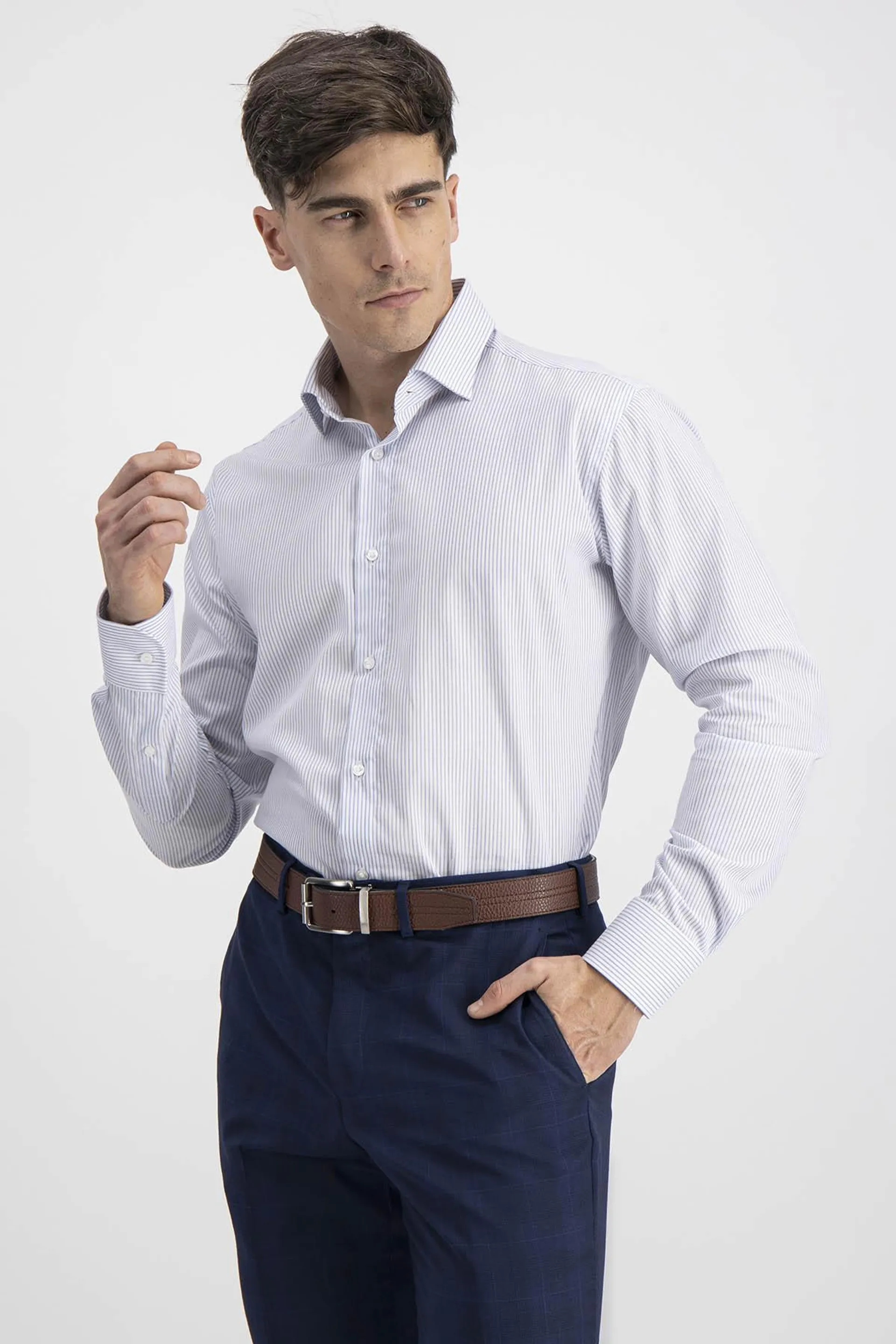 Camisa Formal Roberts Easy Care Contemporary Fit Color Blanco