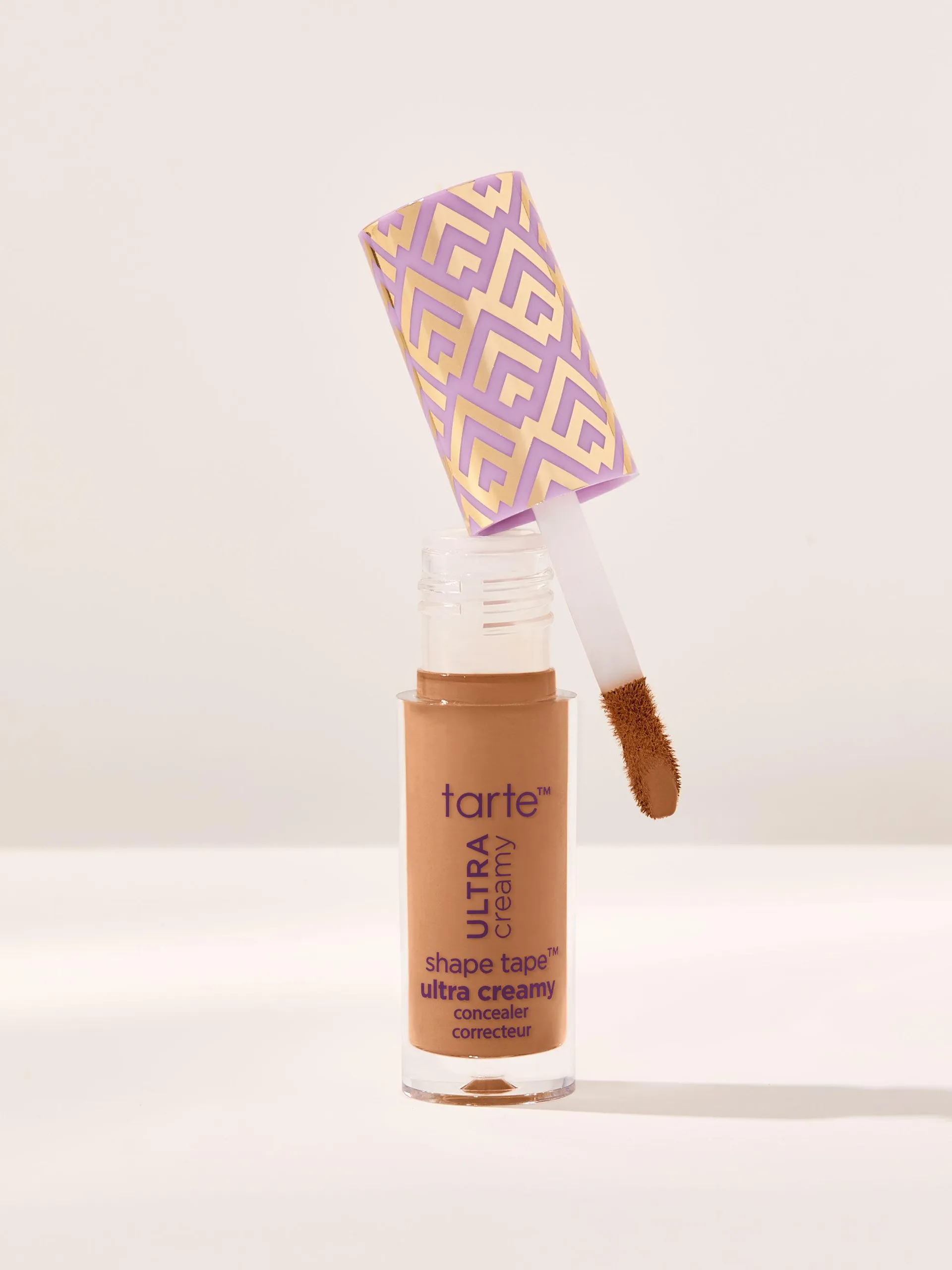 travel-size shape tape™ ultra creamy concealer