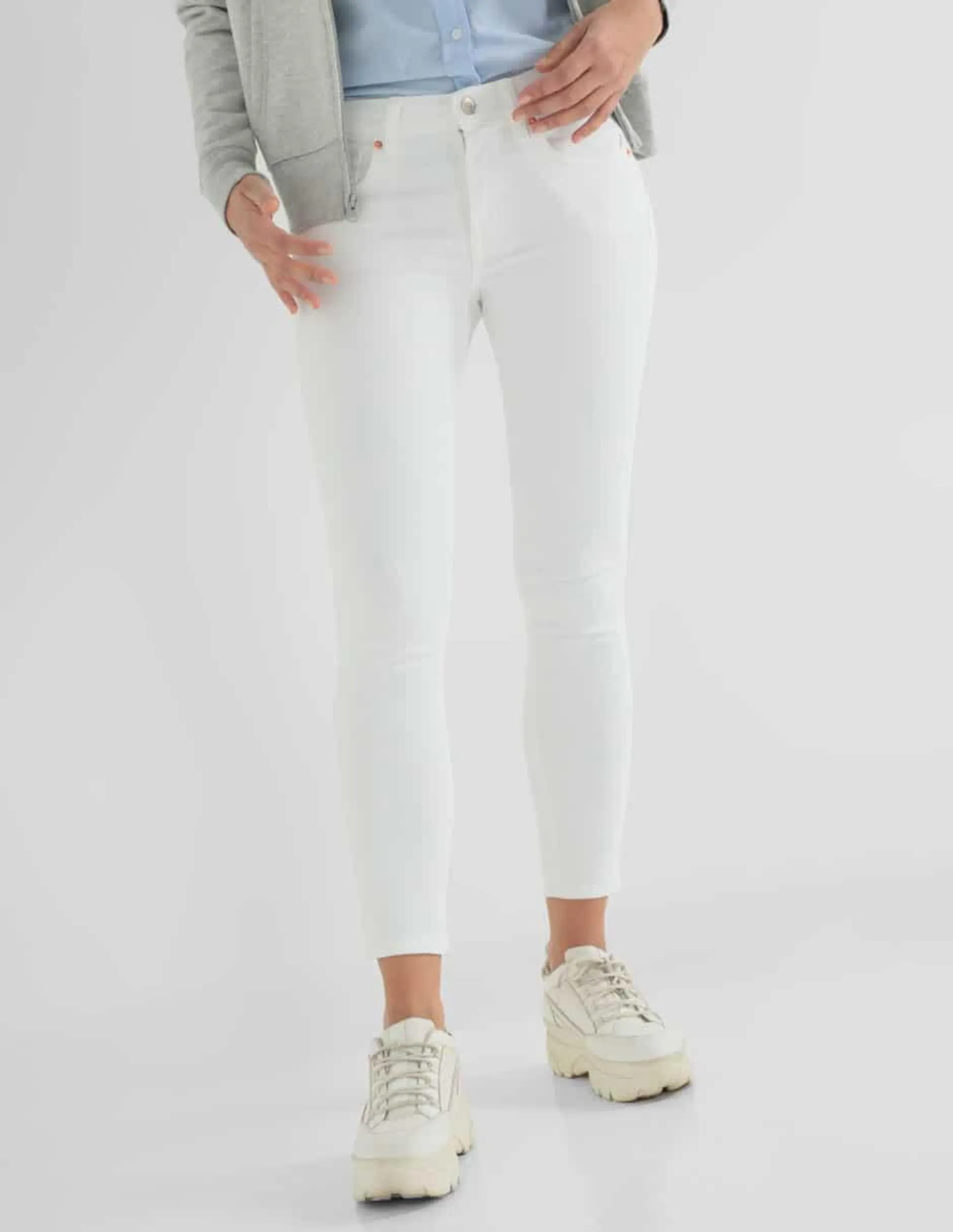 Jeans skinny corte cintura para mujer