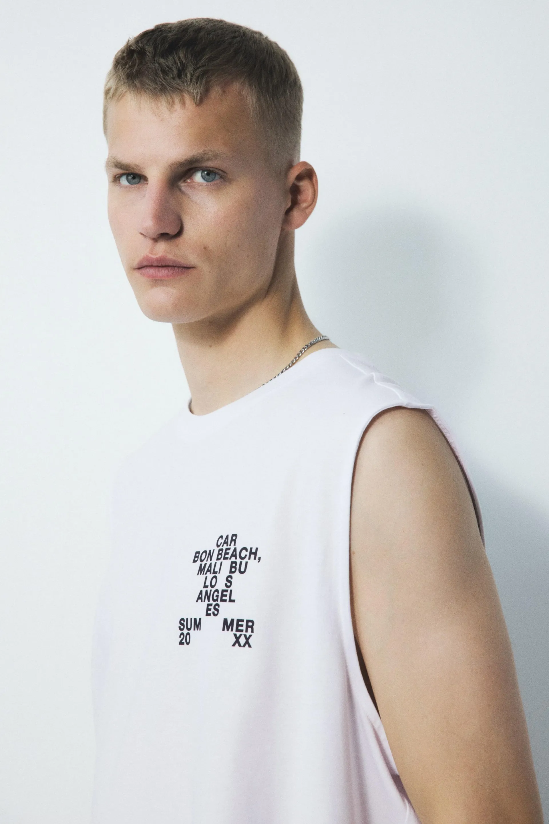 Playera sin mangas Loose Fit con diseño