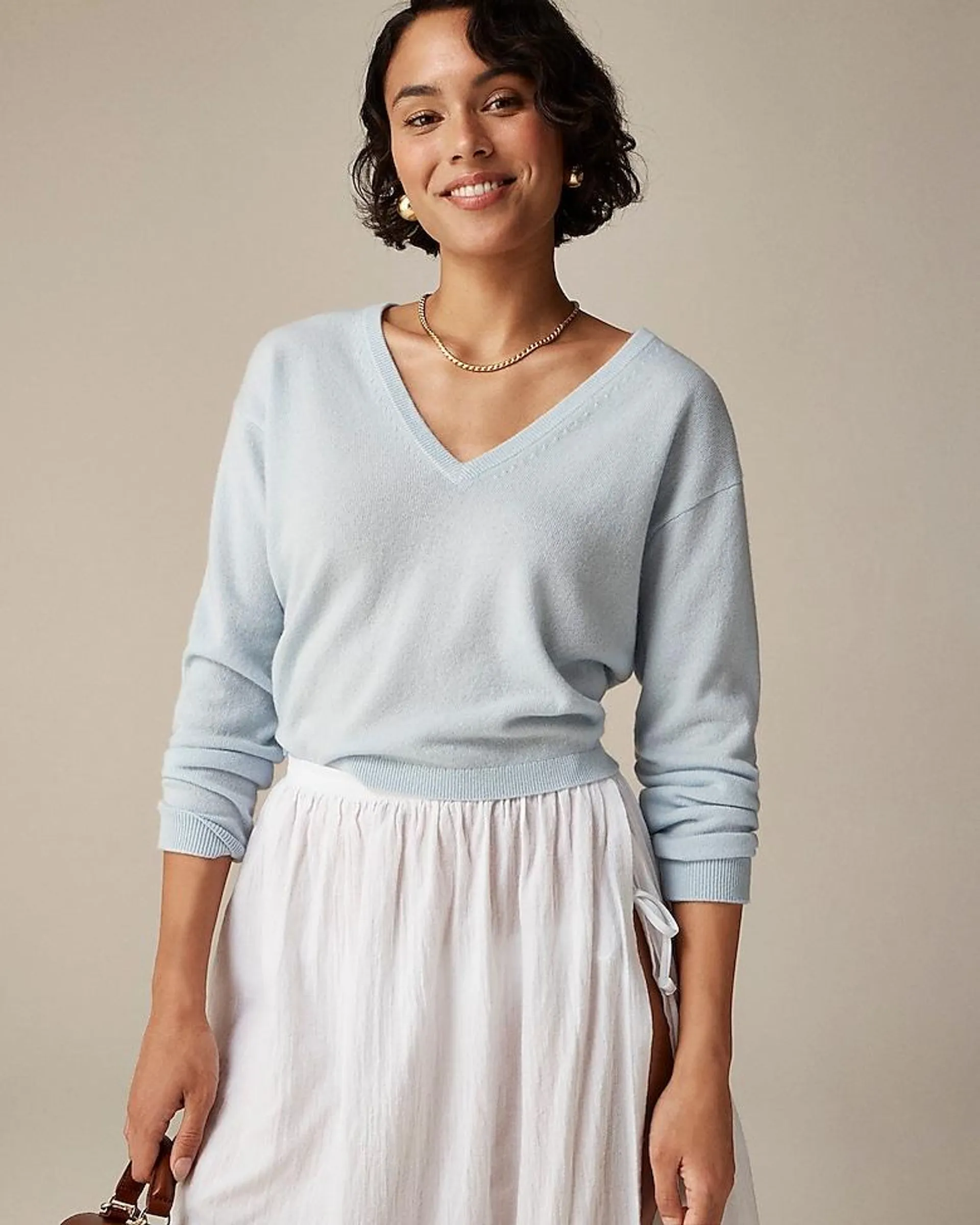 Cashmere relaxed cropped V-neck sweater