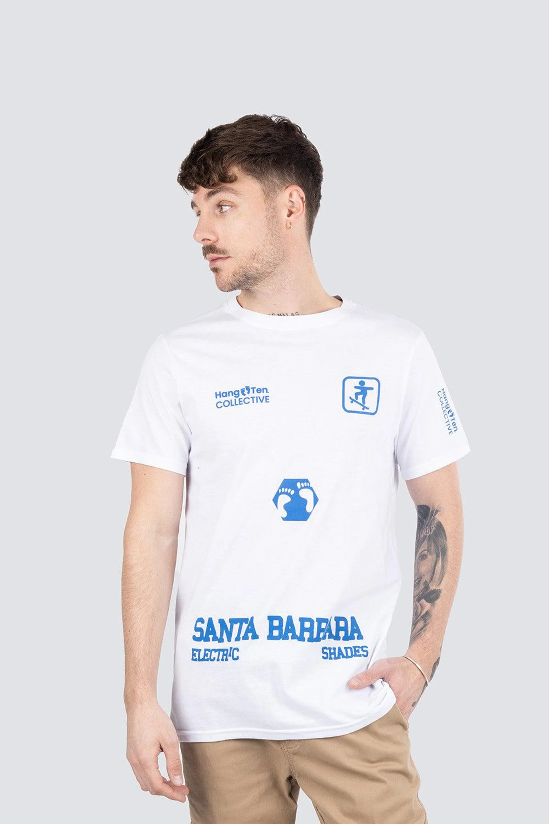 Playera blanca con estampados