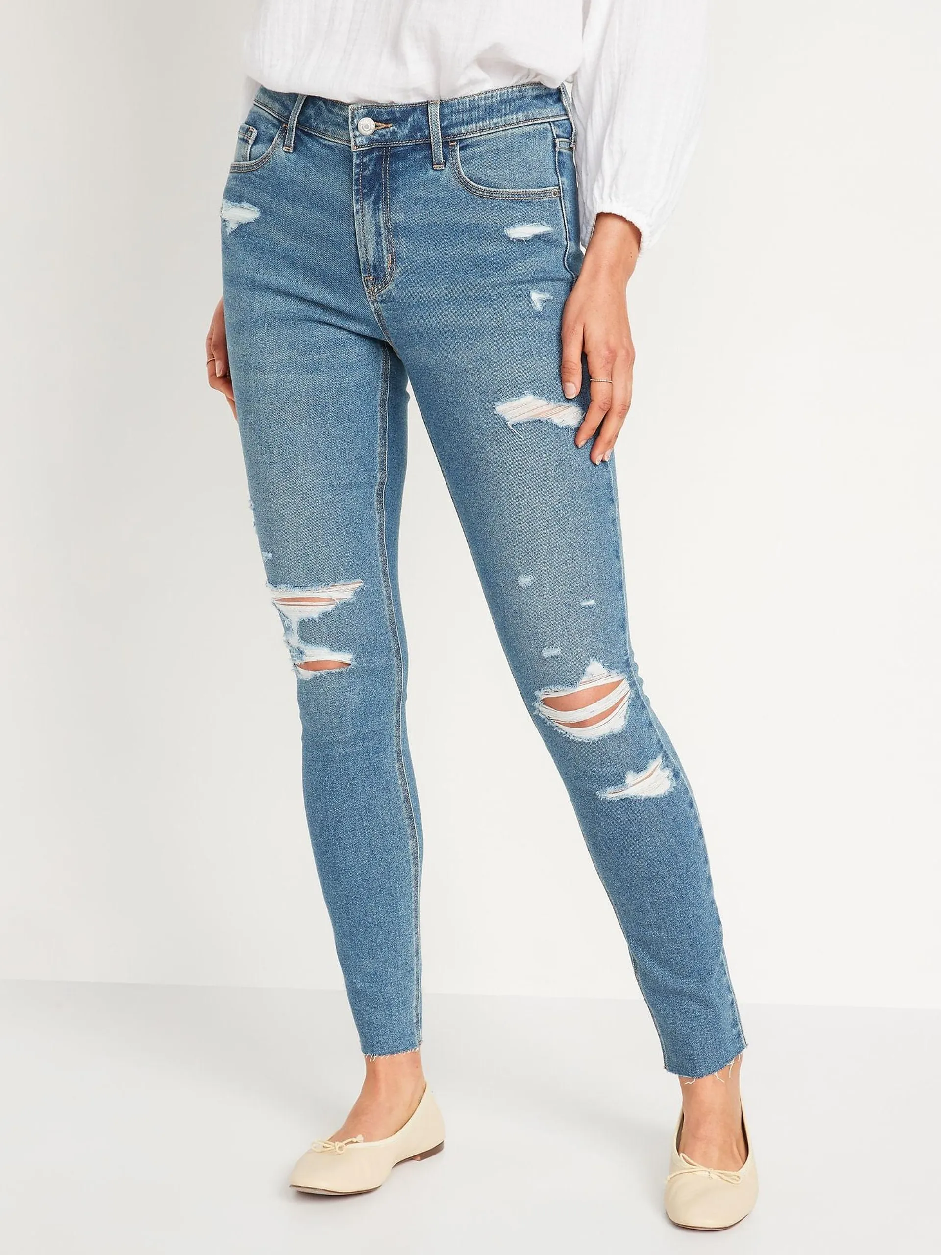 Jeans Old Navy Mid-Rise Rockstar Super-Skinny Ripped Cut-Off Ankle para Mujer