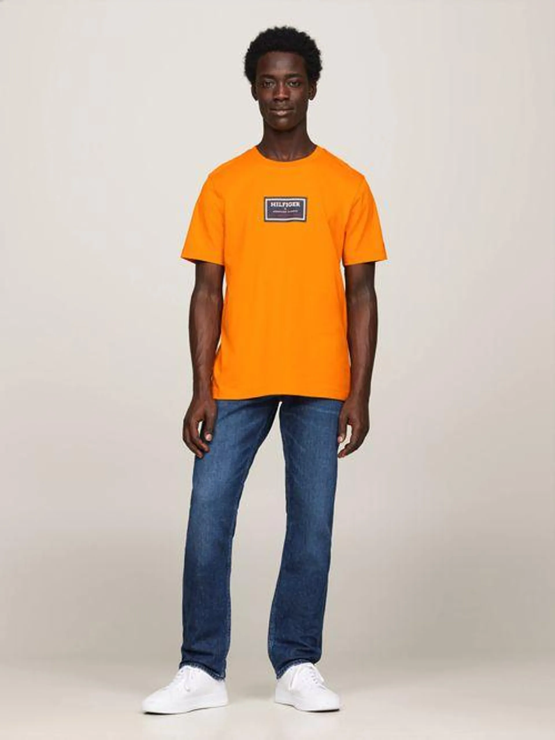 Playera de punto con logo estampado de hombre Tommy Hilfiger