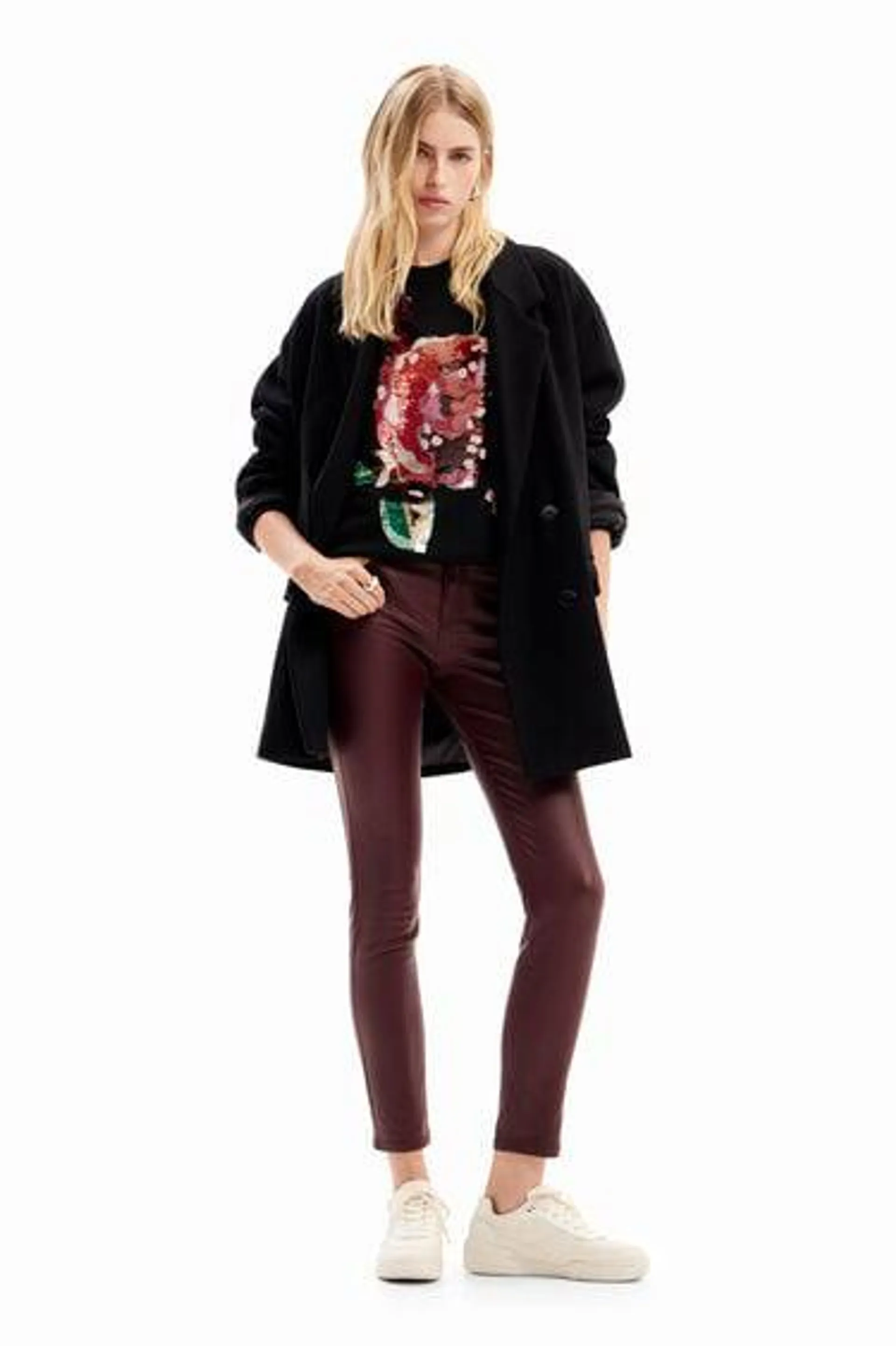 Pantalón Slim efecto piel