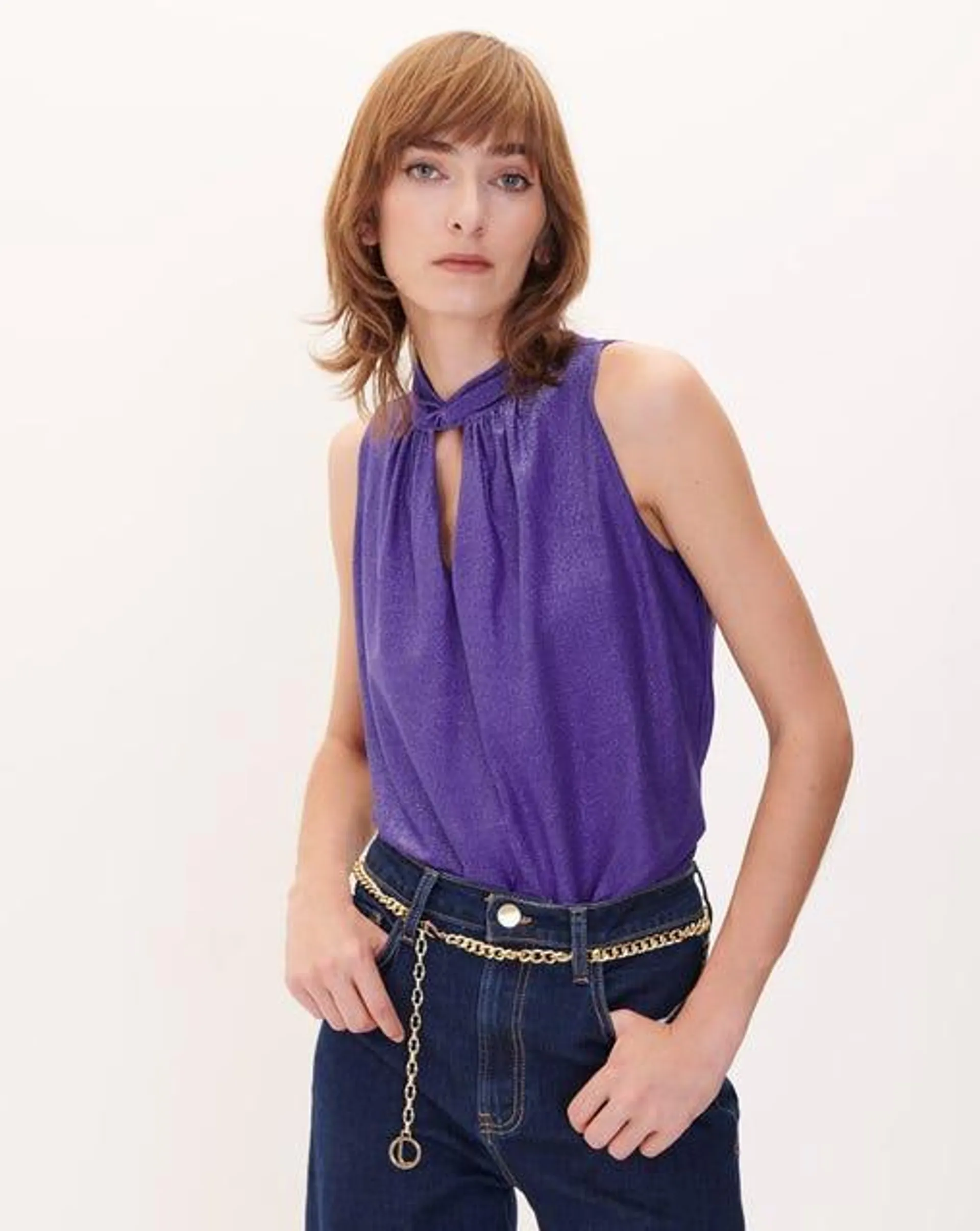 Blusa De Punto Morada Abertura En Escote