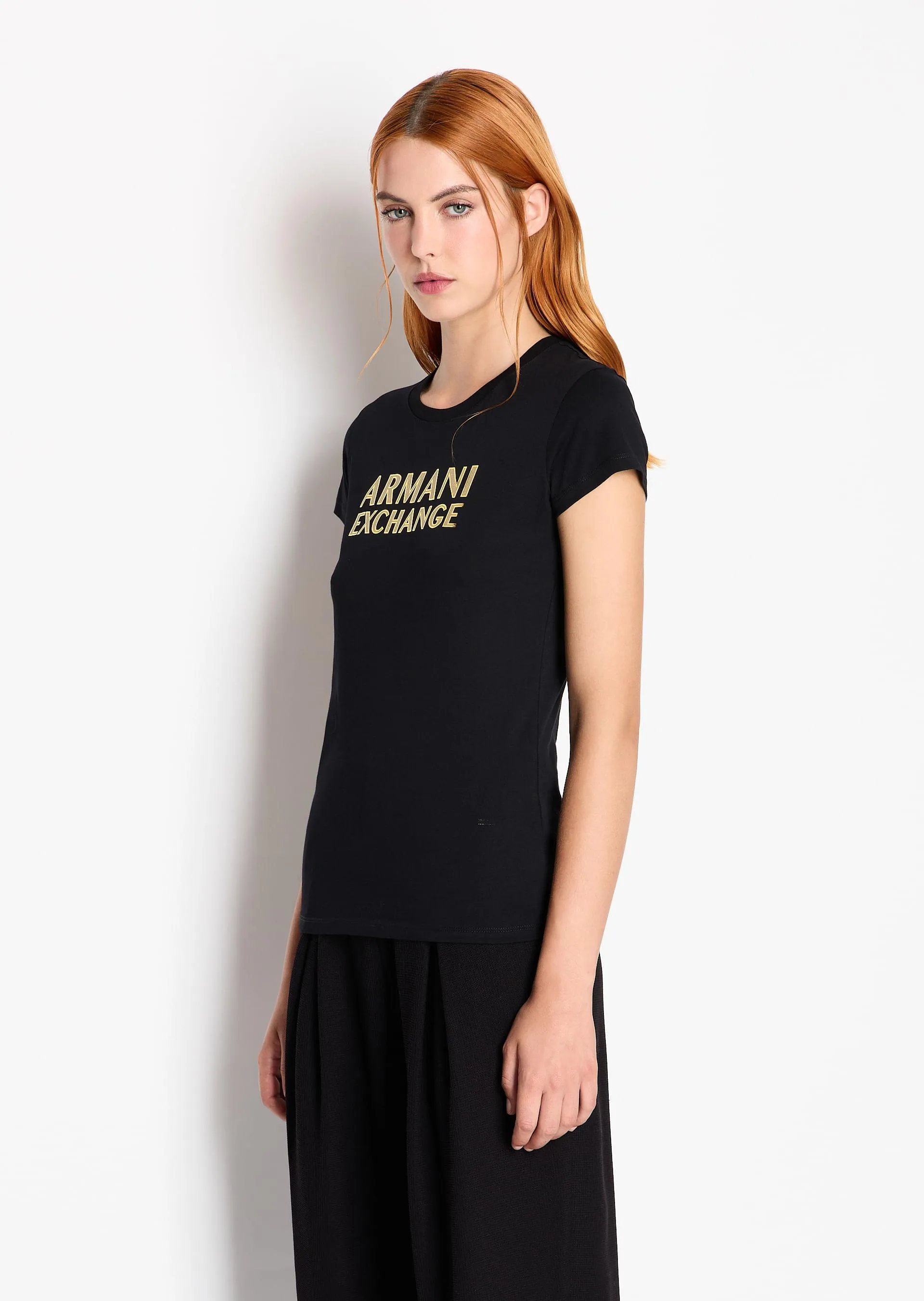 Playera slim fit con logo Sustainability Values ​​de Armani