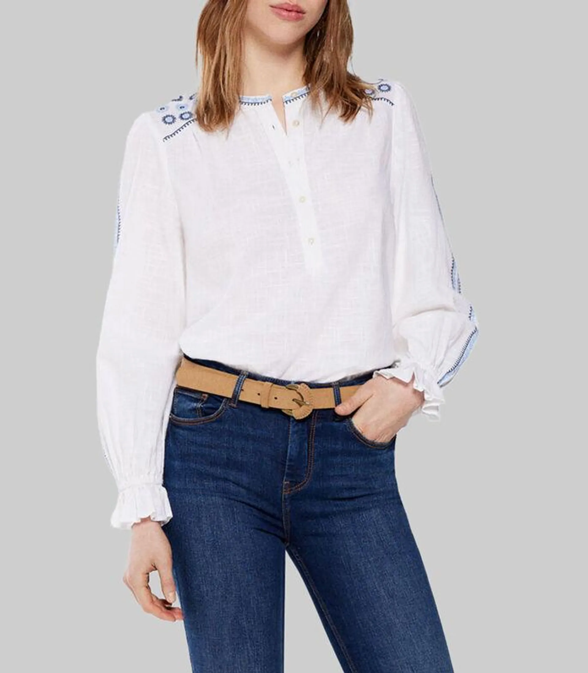 Blusa con manga larga y bordado Mujer