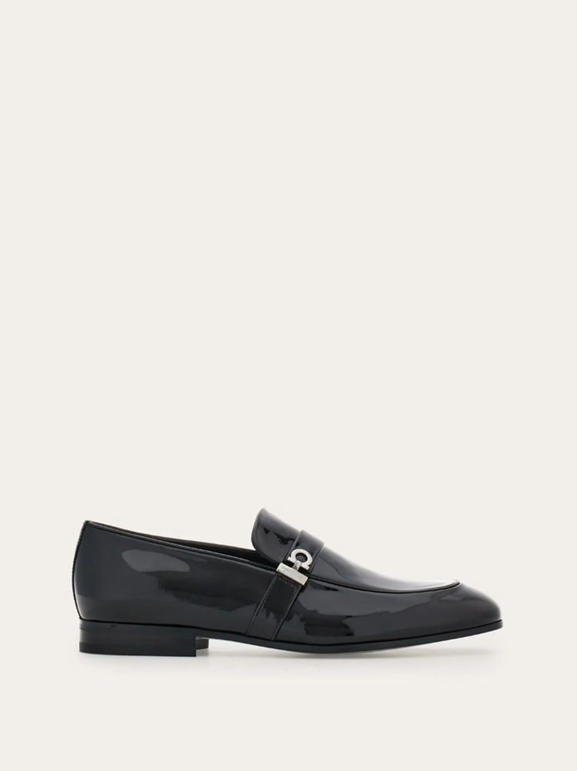 Mocasines con adorno