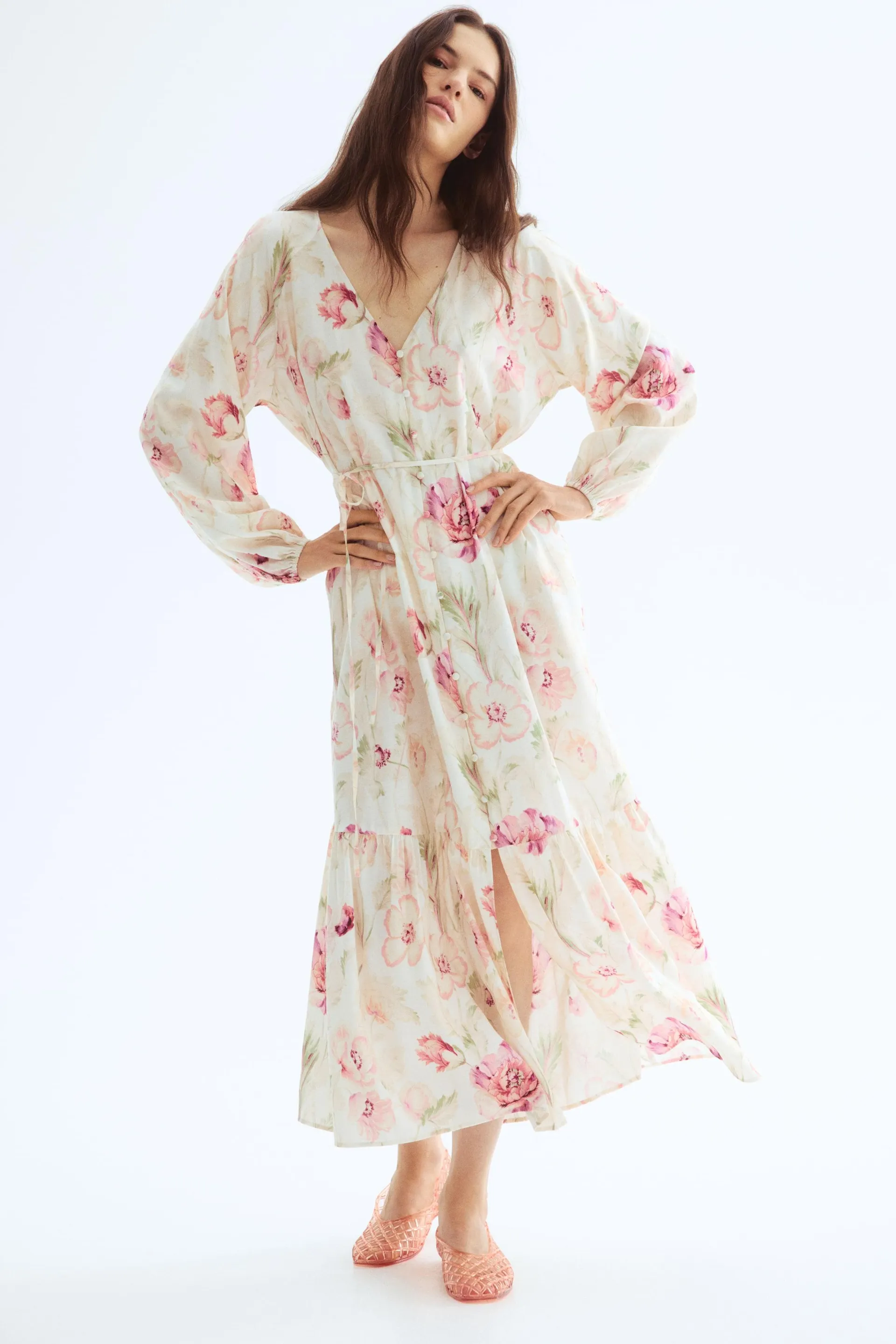 Vestido de crepé con cinturón