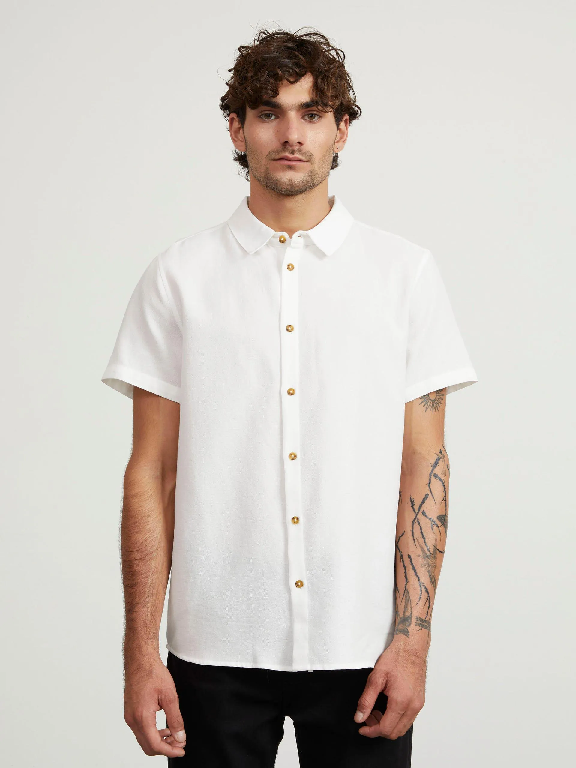 Camisa Manga Corta Tela Texturizada Blanca