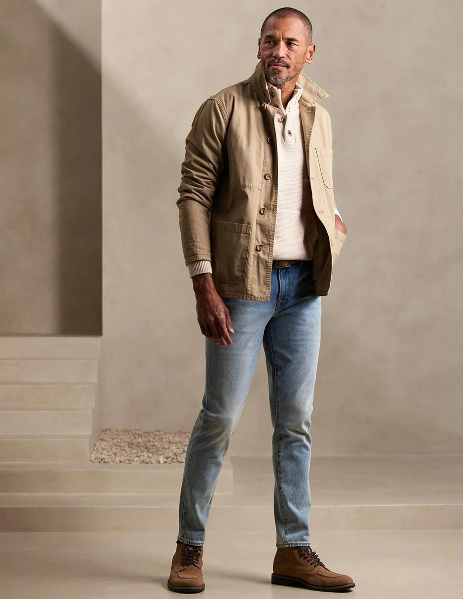 Jeans slim lavado claro para hombre