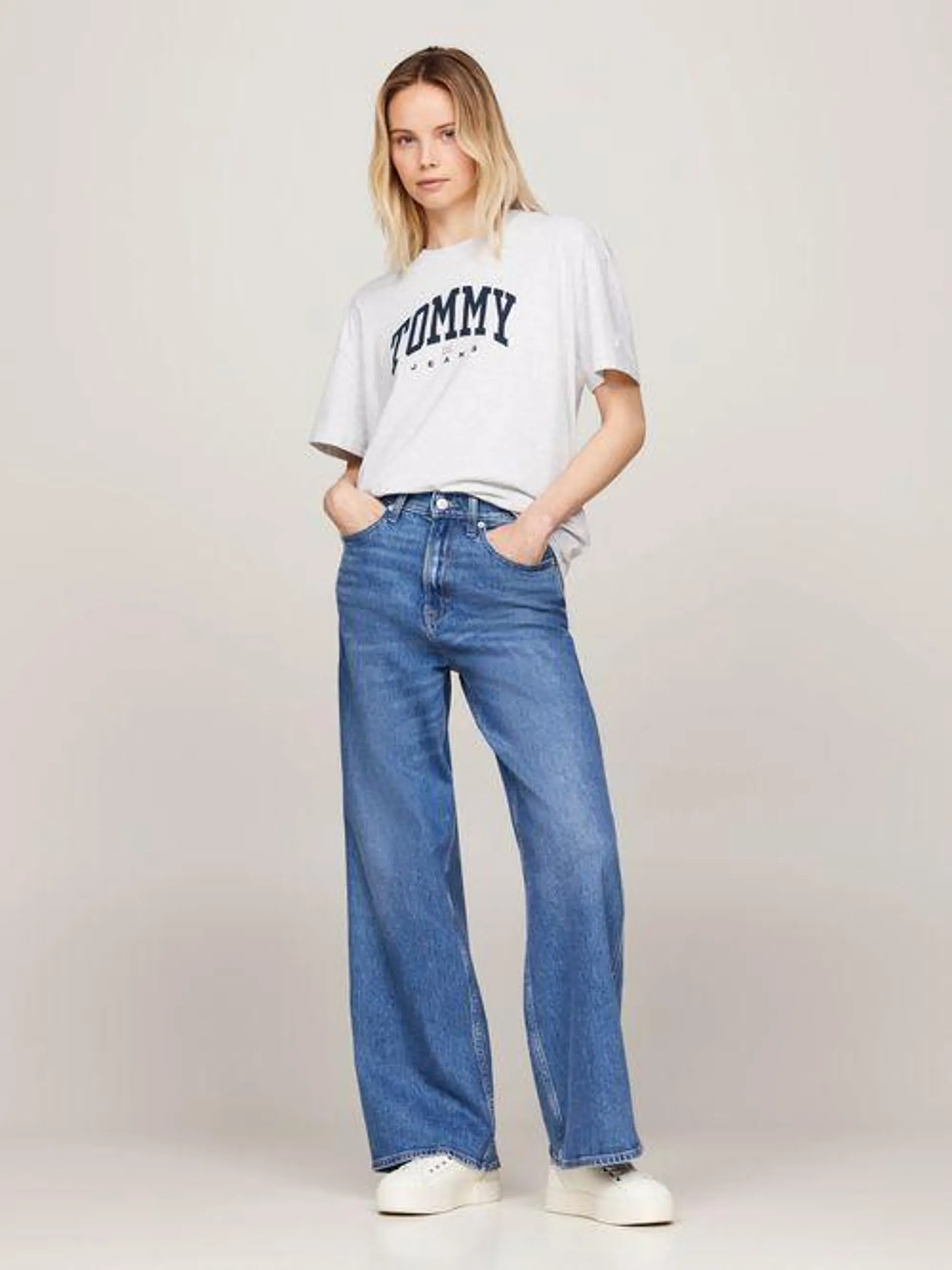 Playera oversize con logo universitario de mujer Tommy Jeans