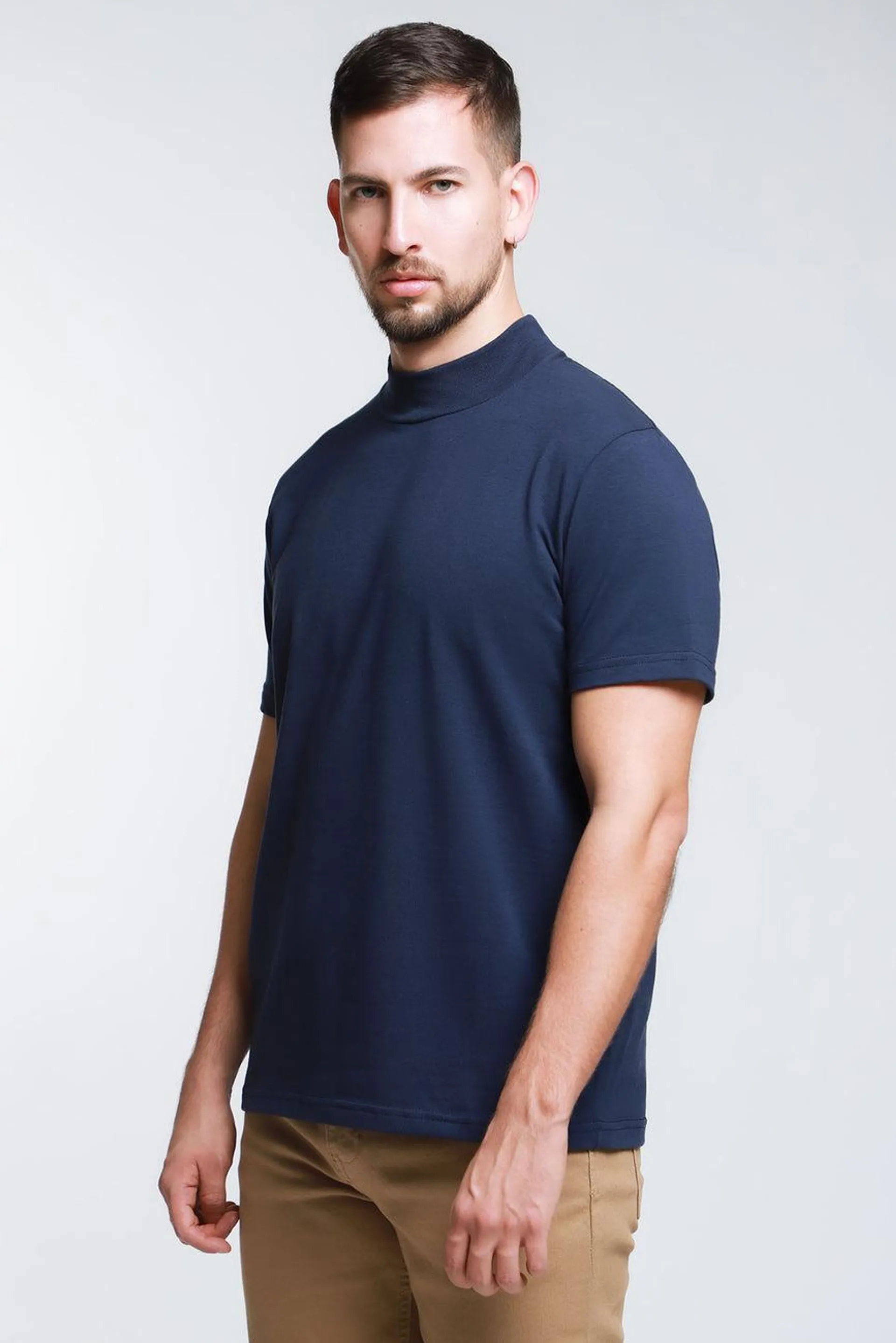 Playera Tejida Cuello Alto