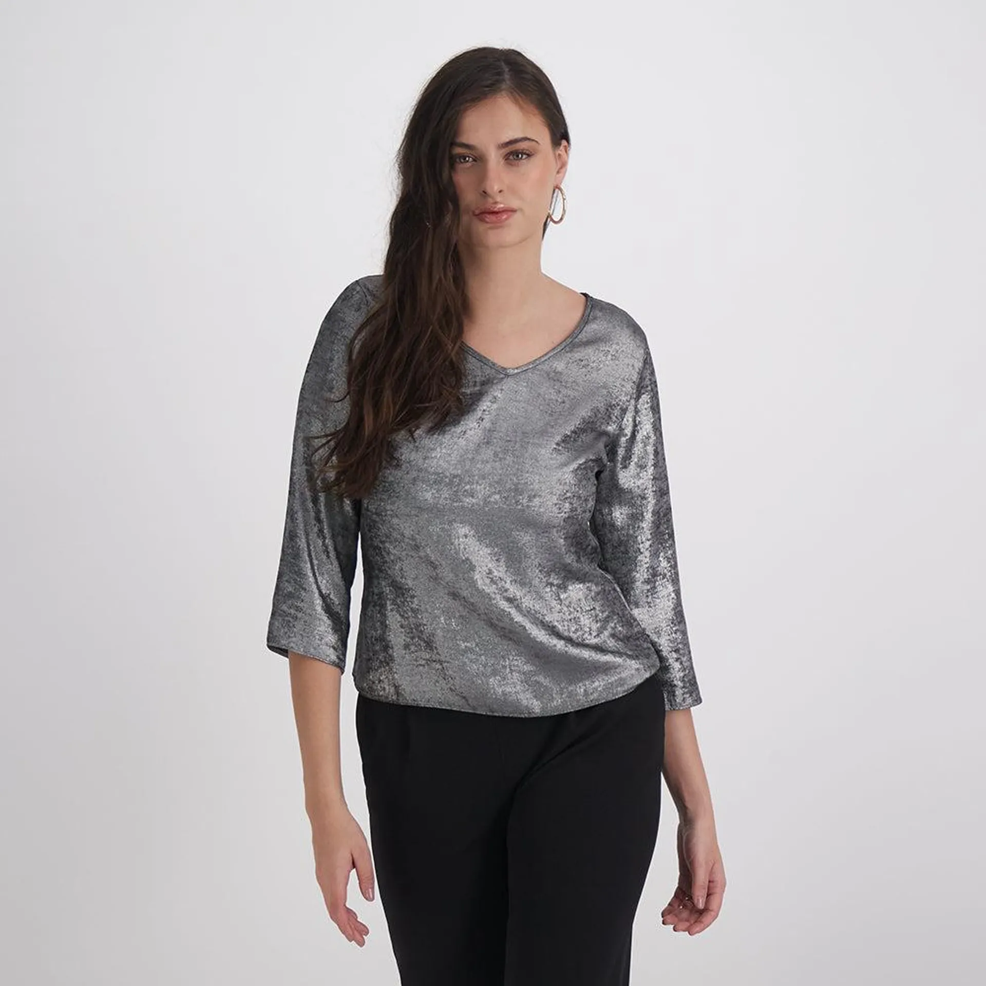 Blusa metálica escote en V