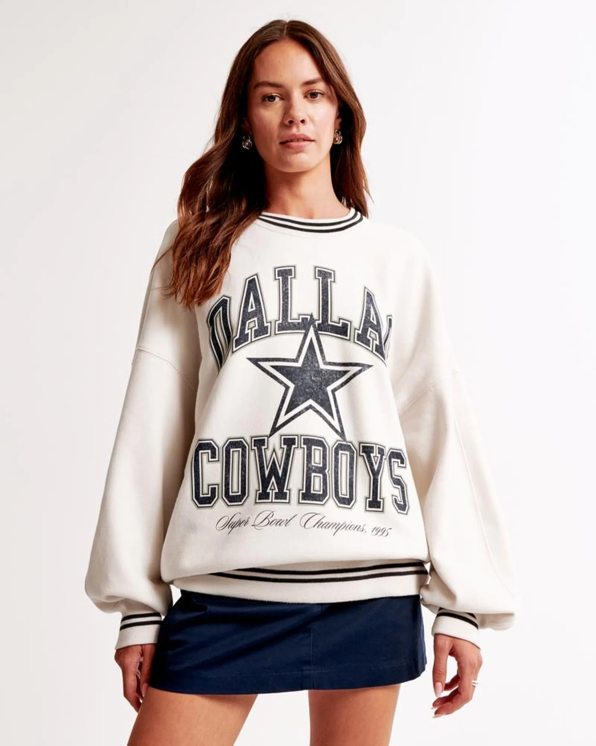 Dallas Cowboys Graphic Oversized Sunday Crew