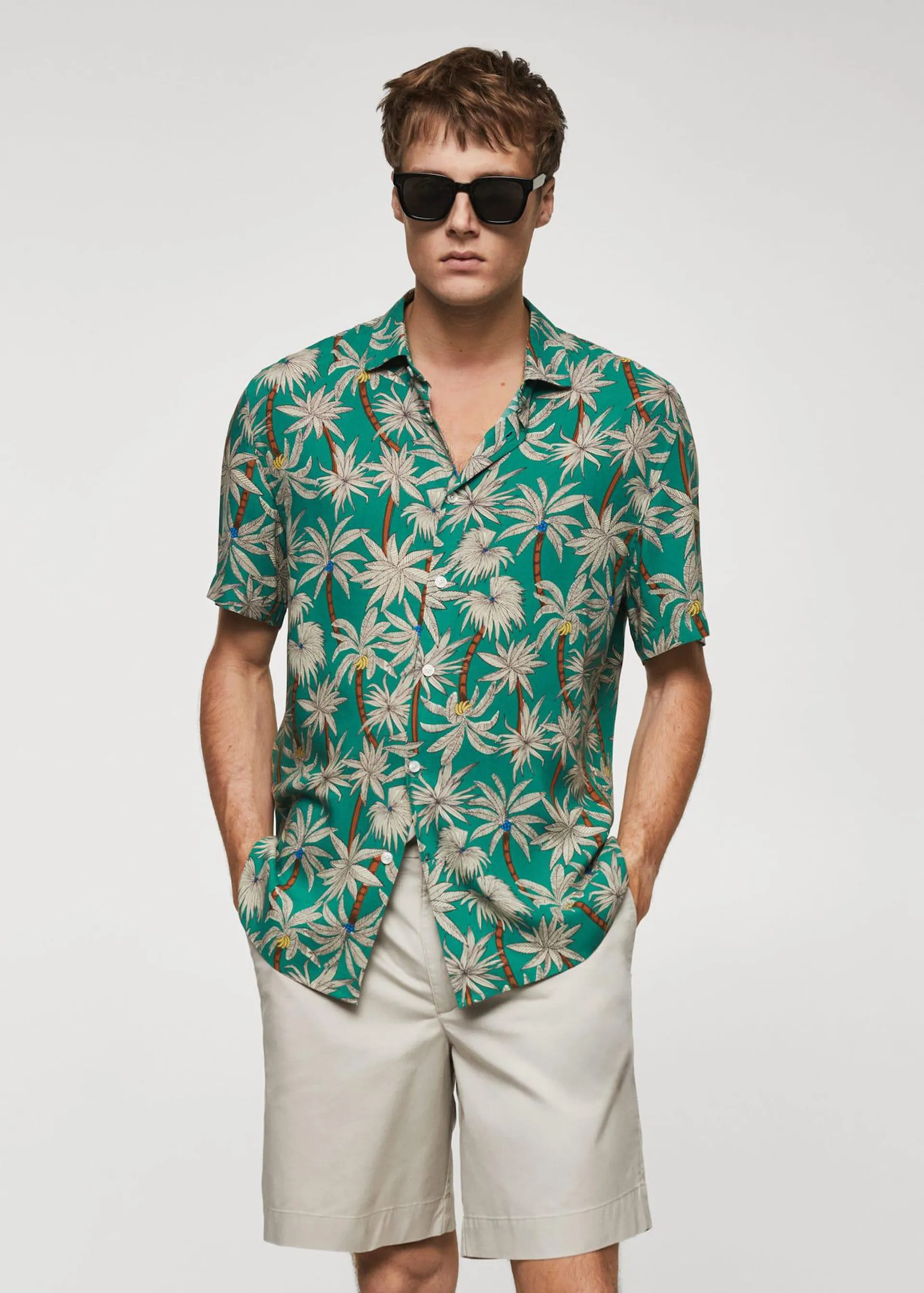 Camisa manga corta estampado hawaiano