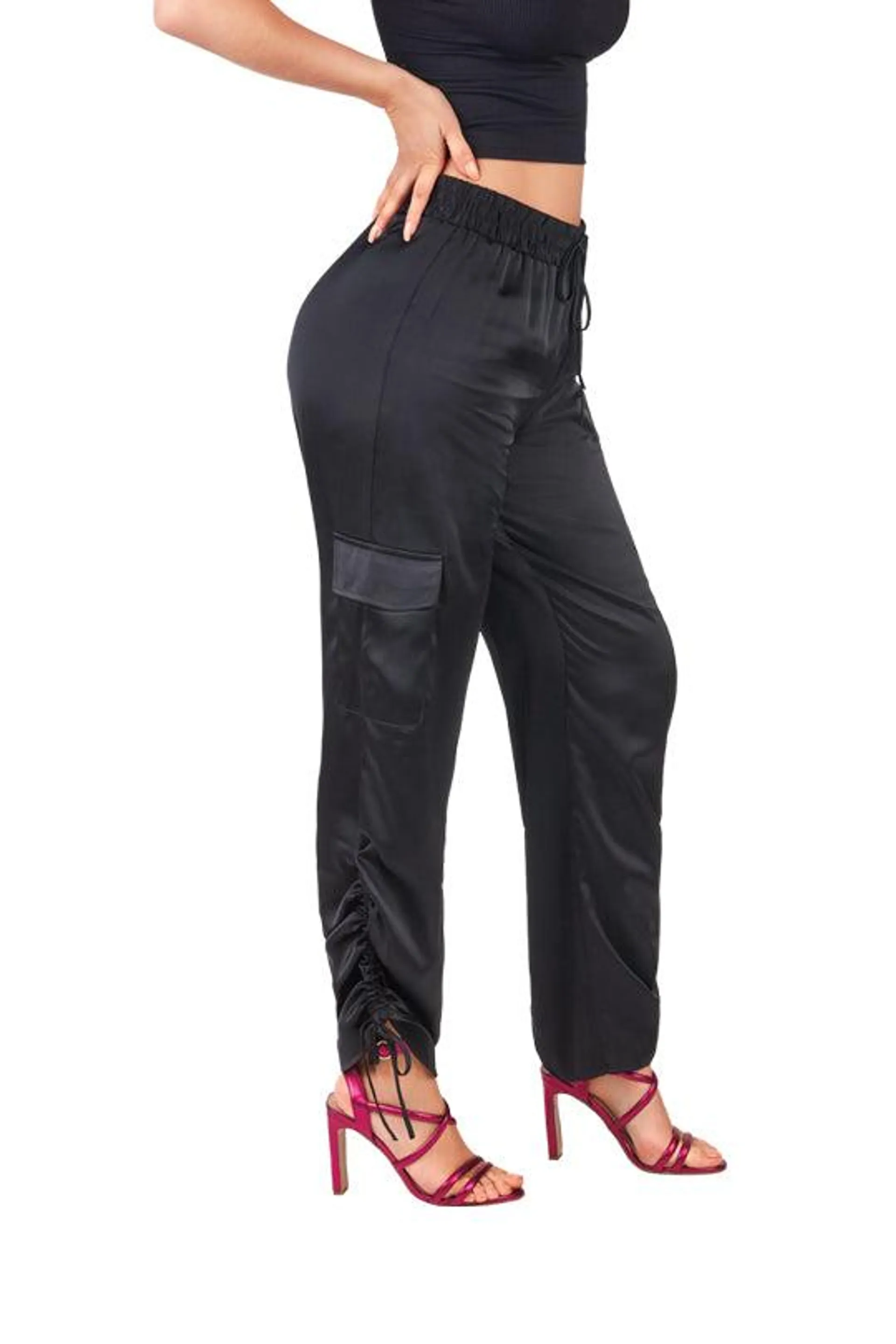 Jogger negro con bolsas cargo 99437