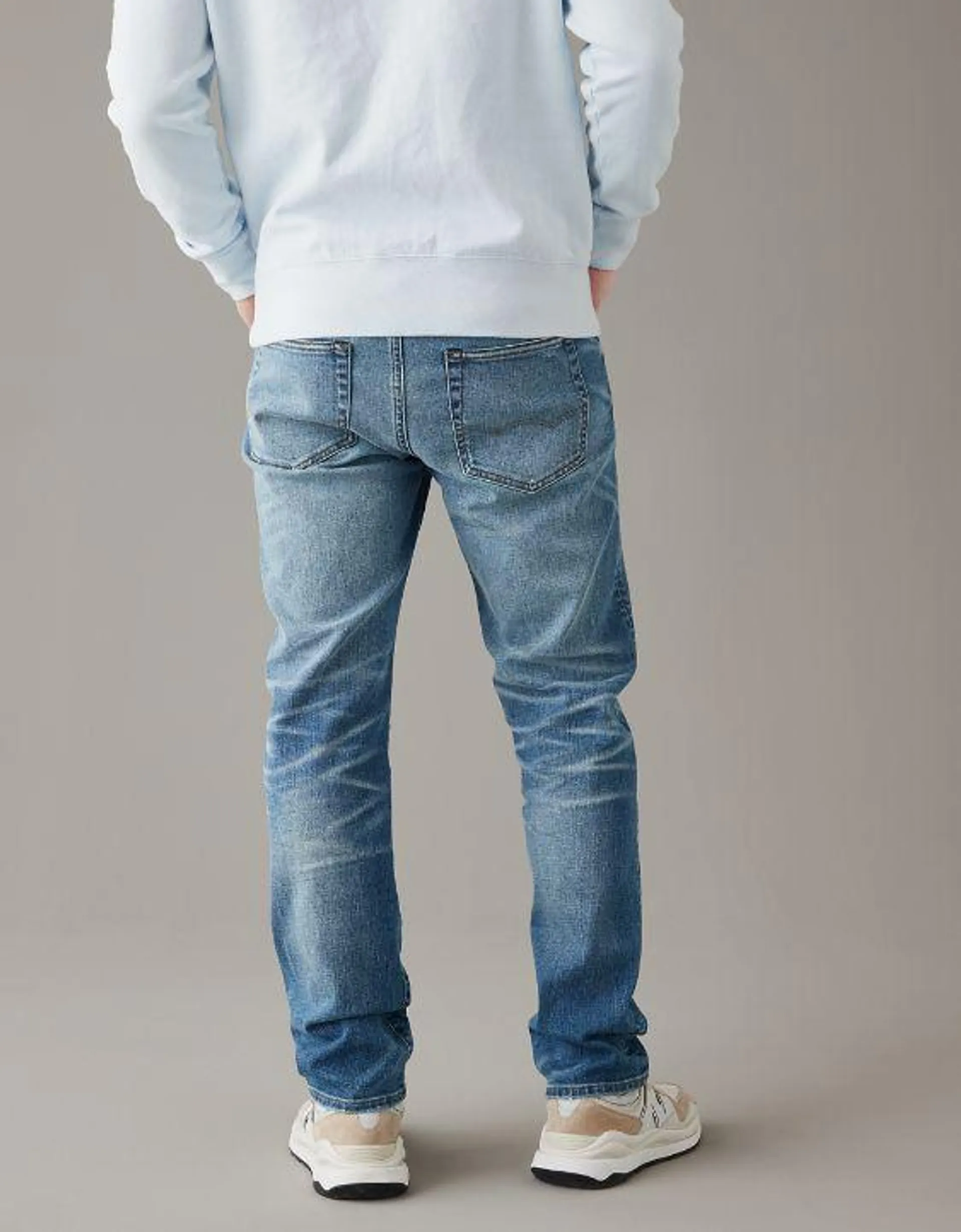AE AirFlex+ Slim Straight Jean Gastado