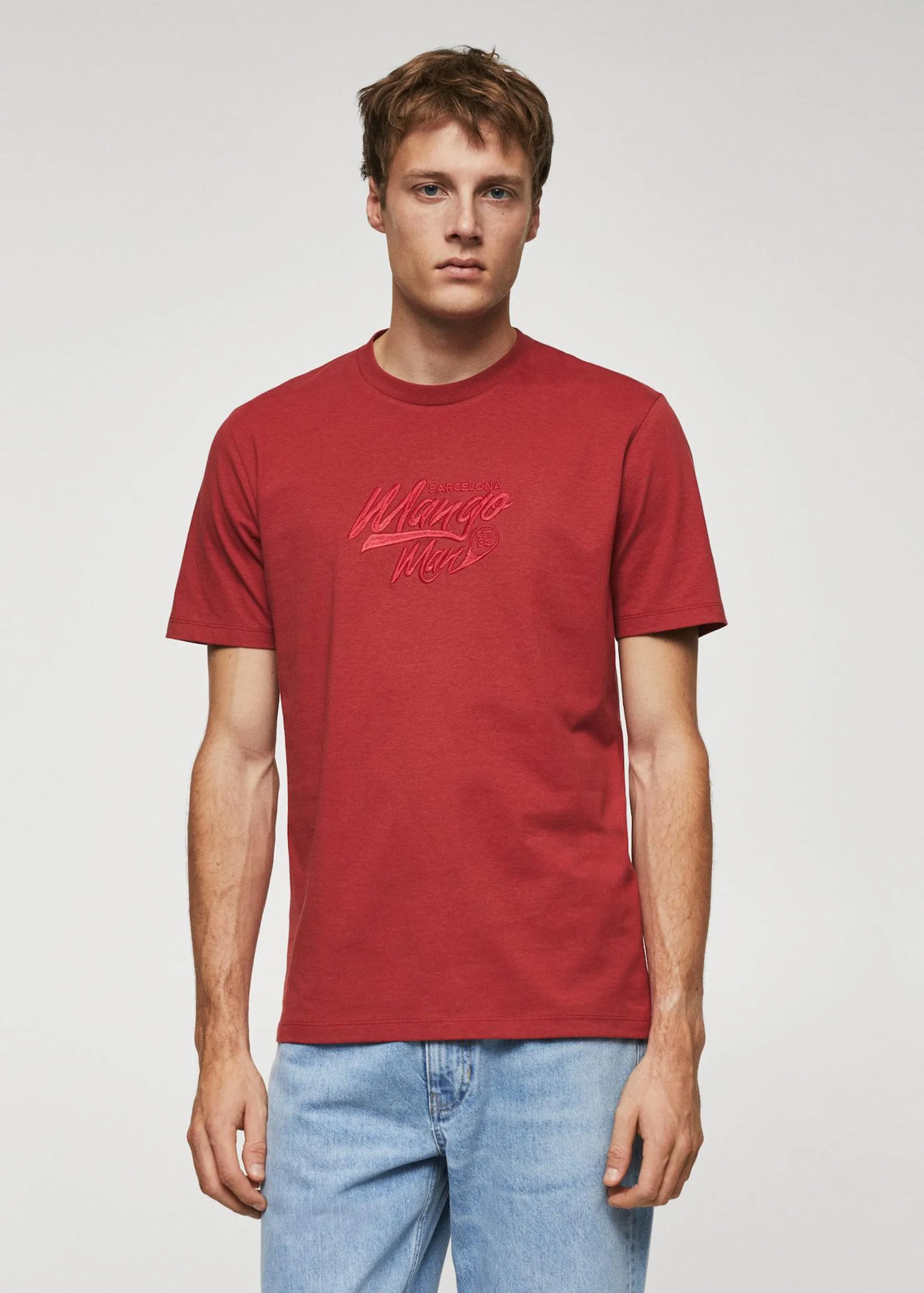Camiseta 100% algodón logo bordado