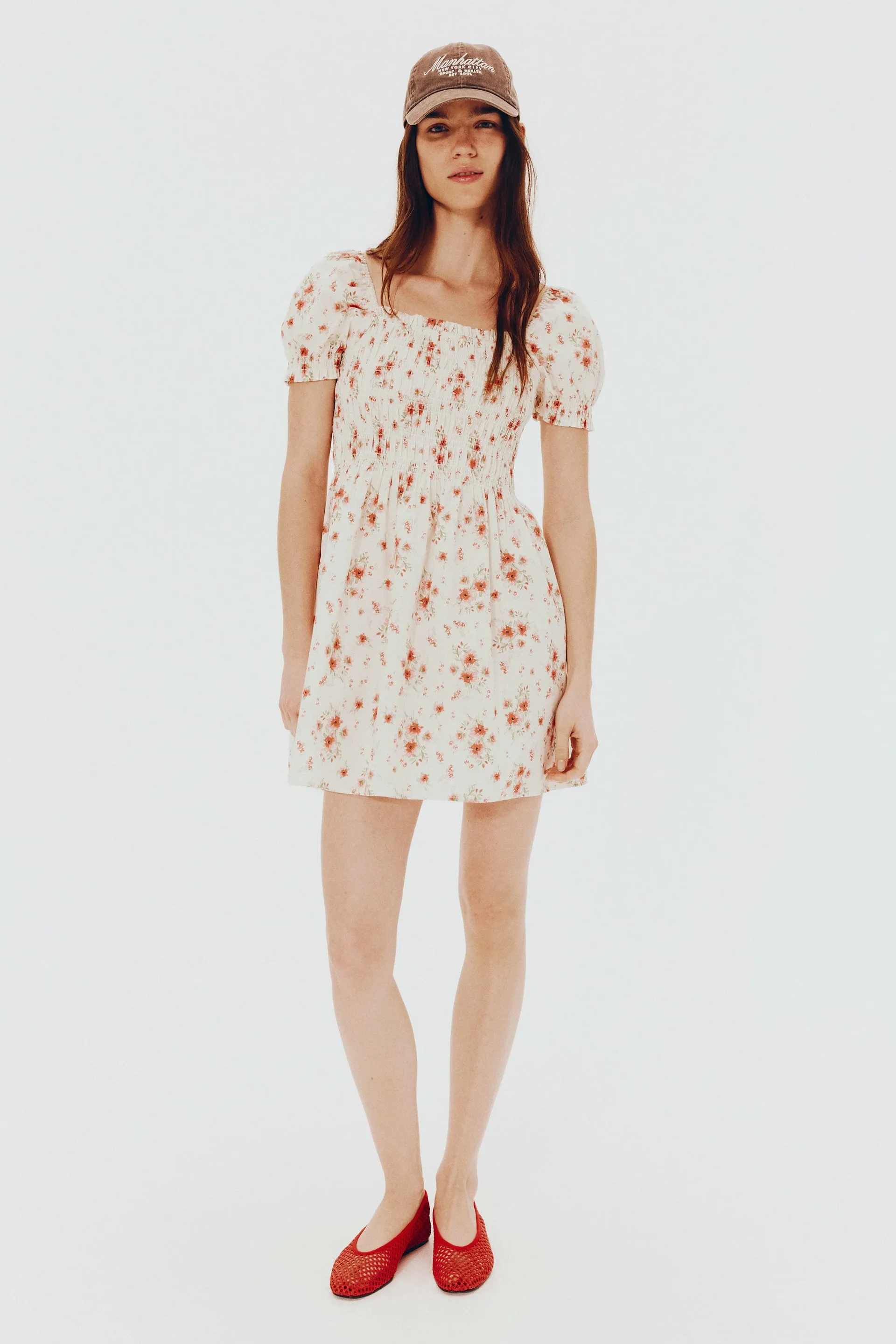 Vestido con punto smock en popelina