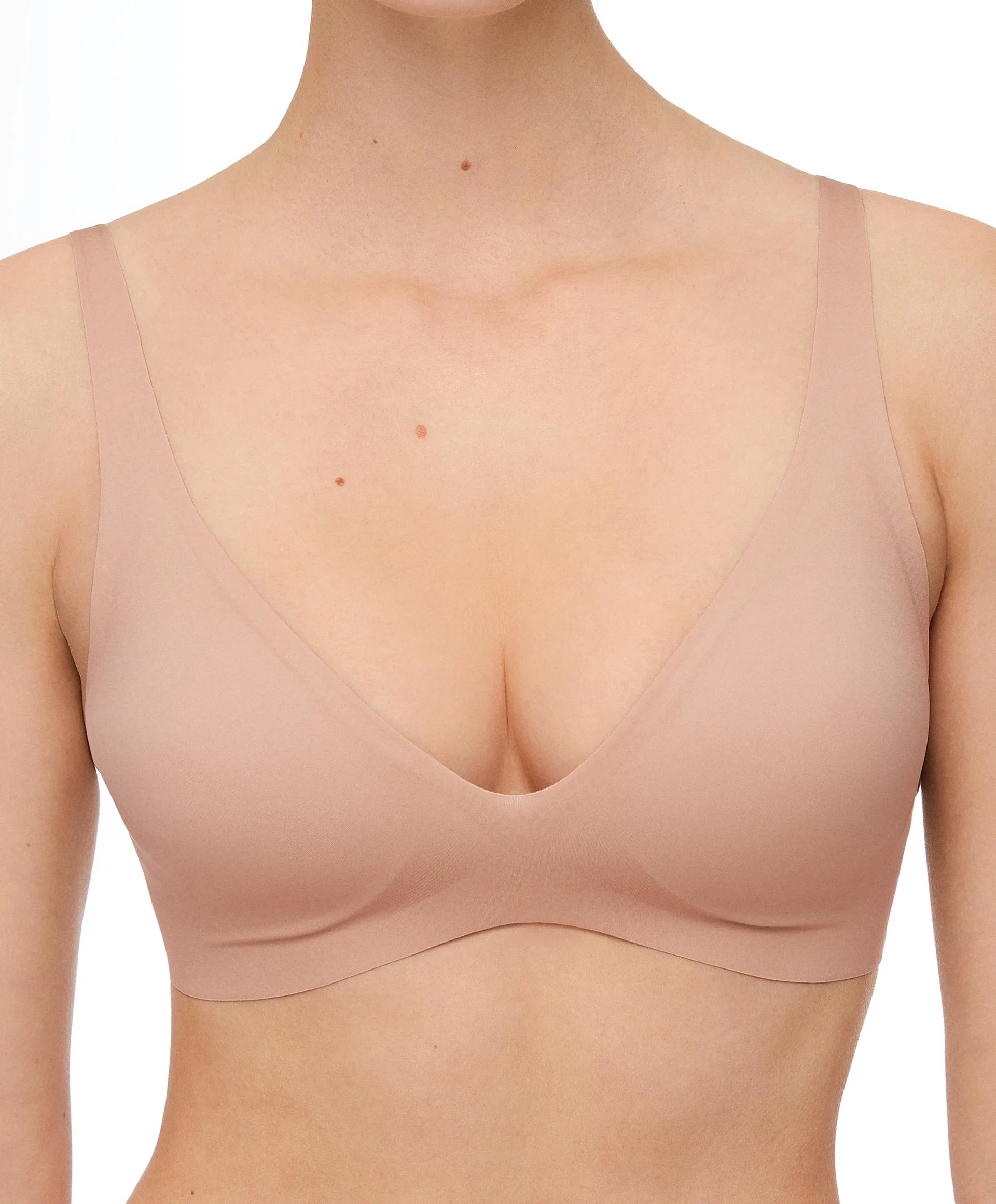 Brasier halter invisible laser cut