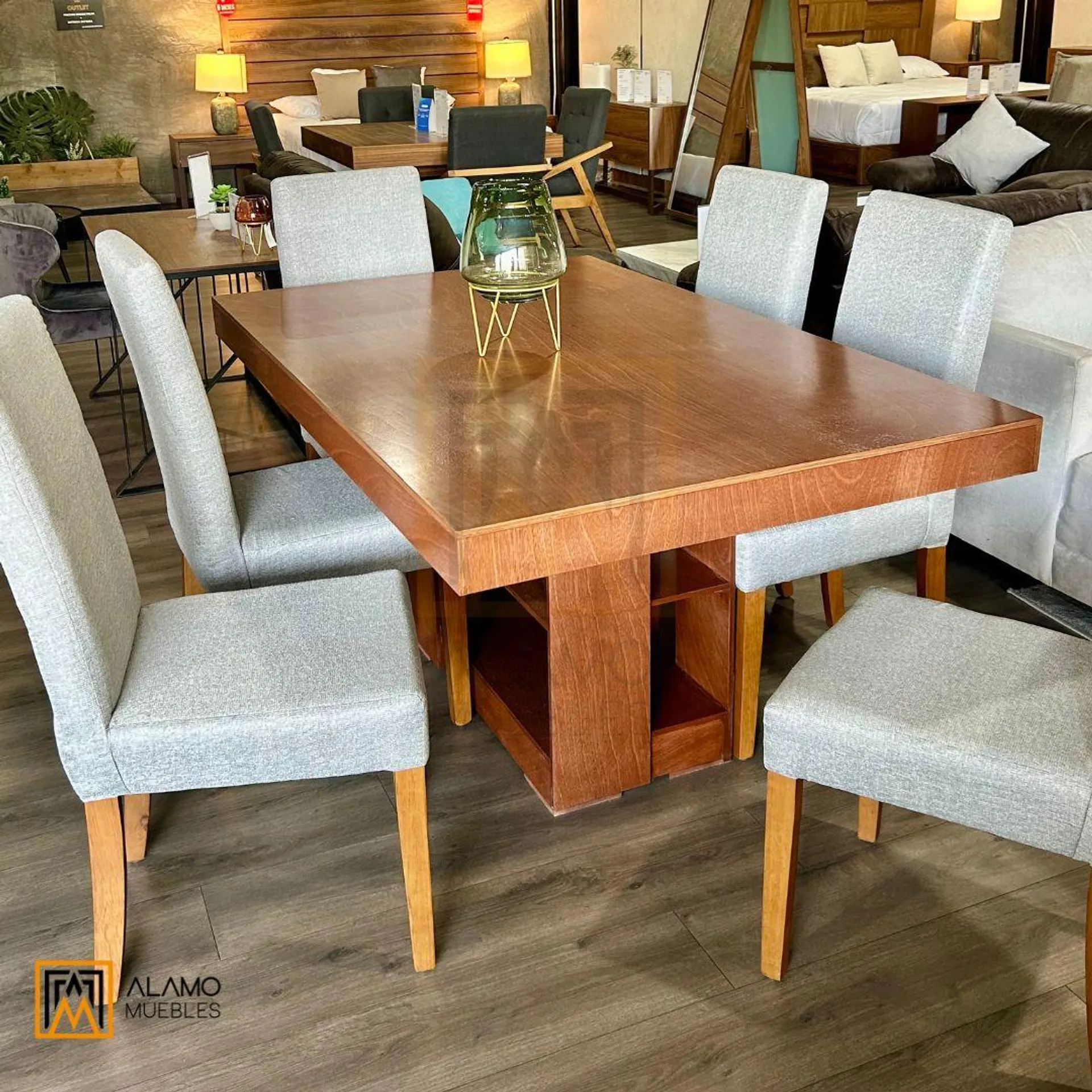 Liquidación Comedor Liboa con 6 sillas