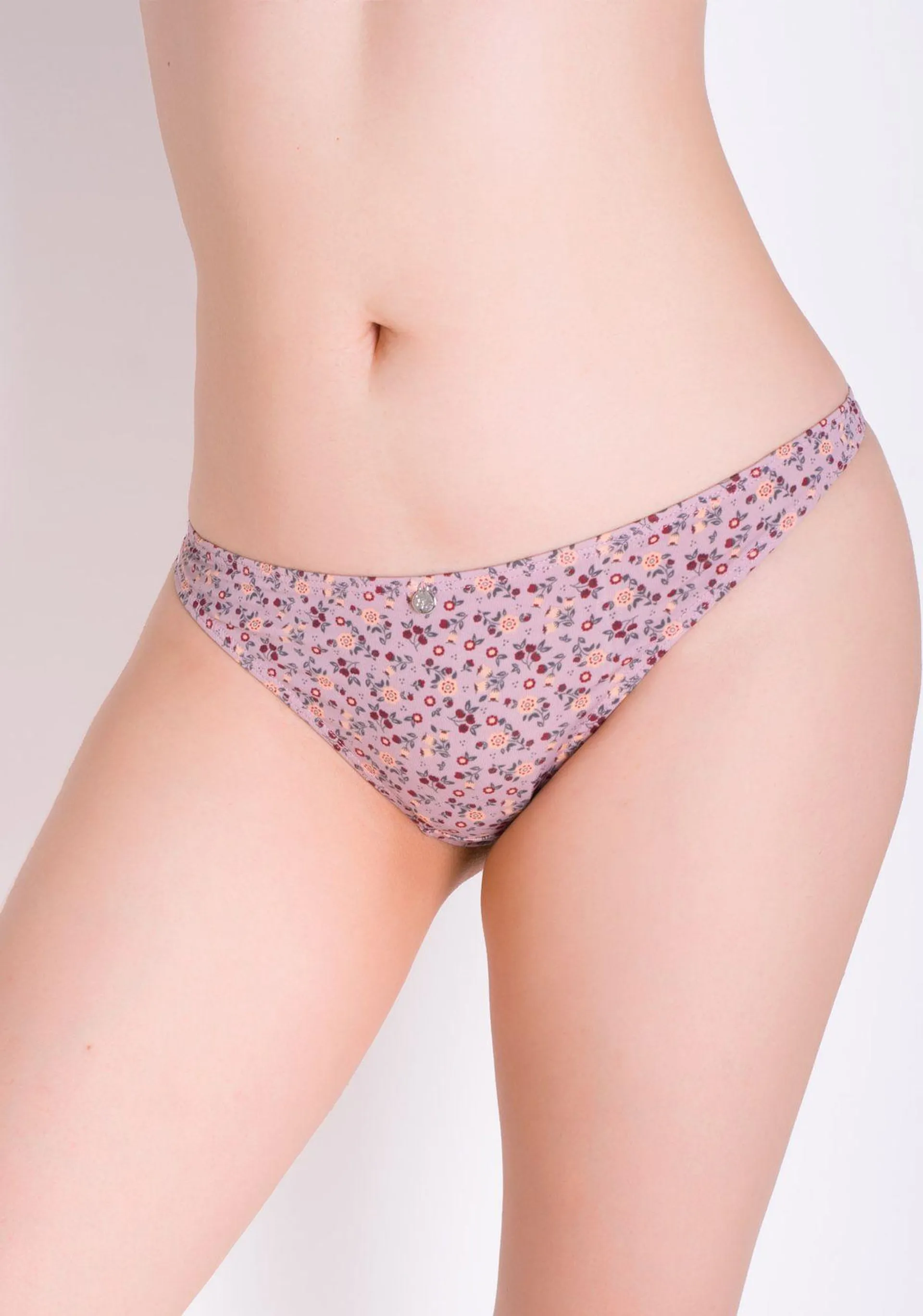 Vicky Form-Tanga Modelo: 00N8440