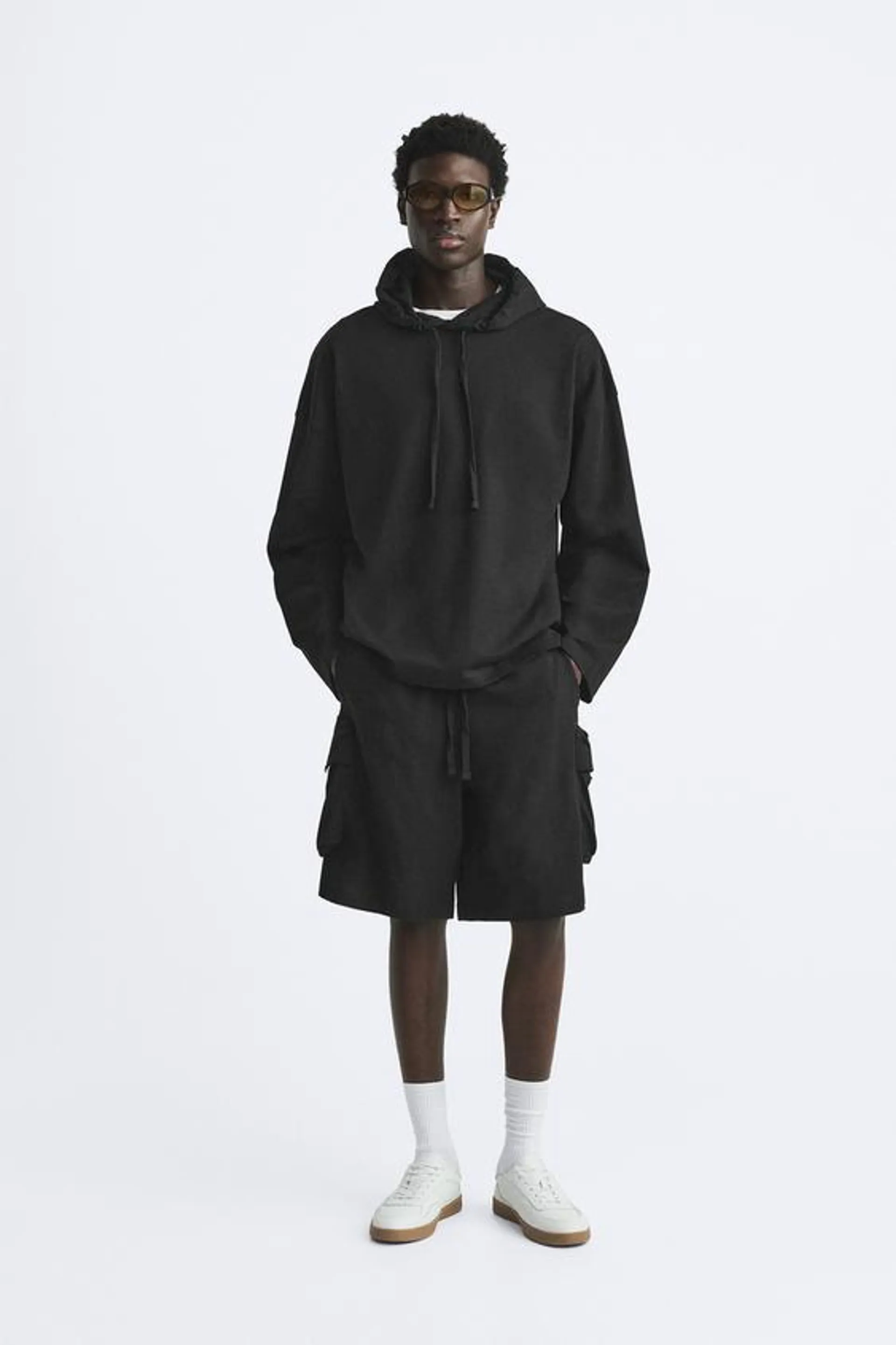 SUDADERA CAPUCHA LIGERA