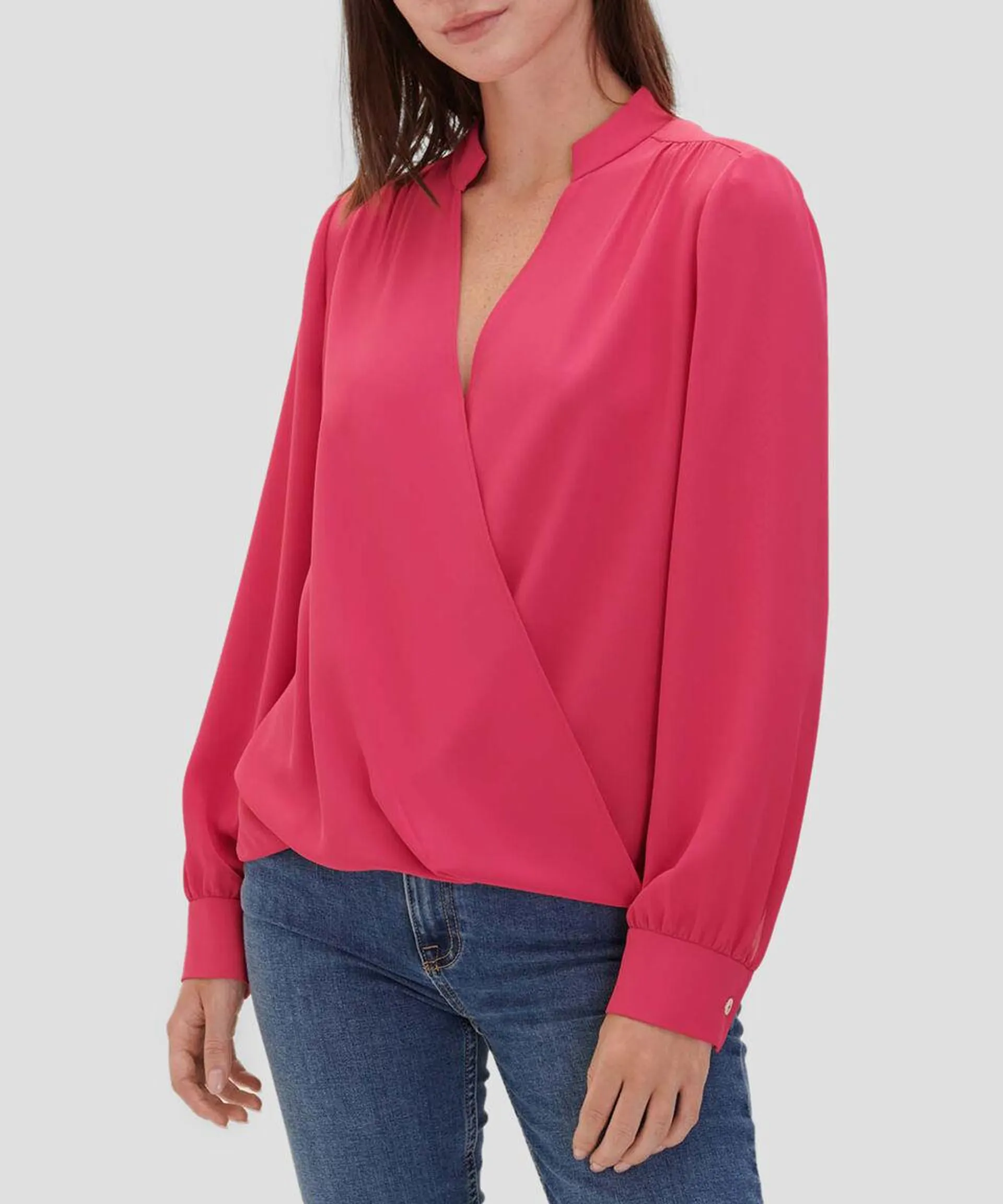 Blusa Envolvente Fucsia Cuello Mao y Escote V Mujer