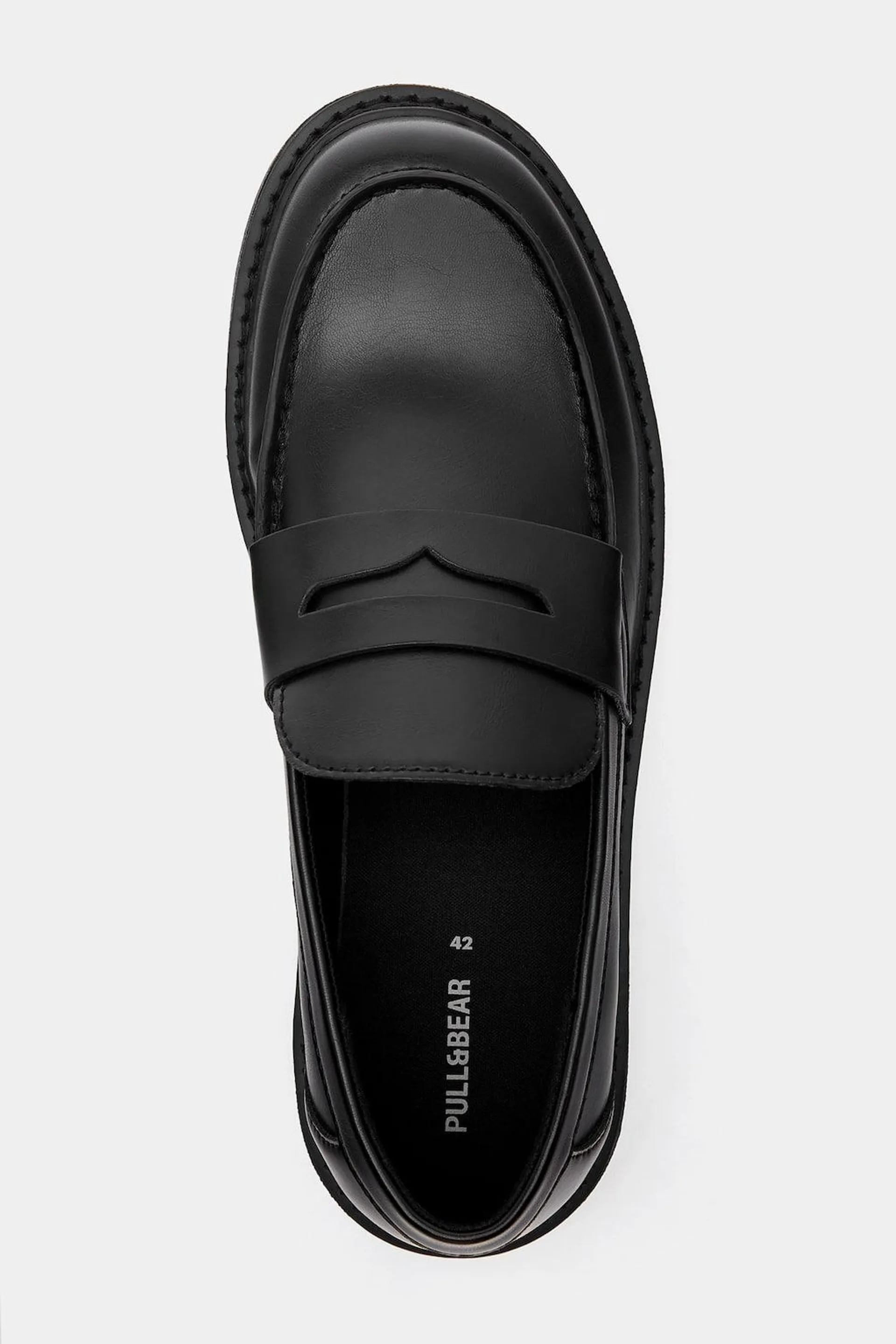 LOAFERS WITH TRACK SOLES