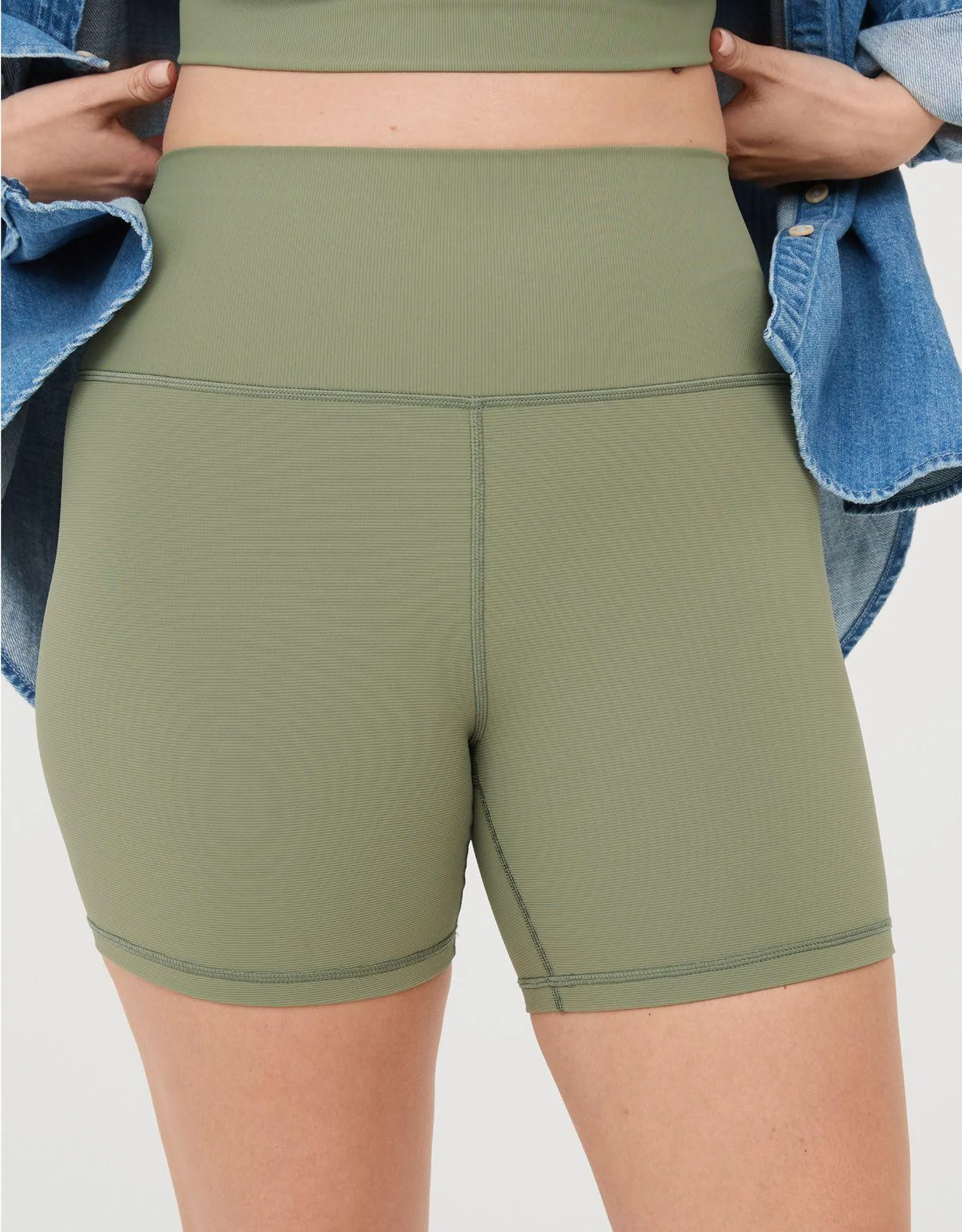 OFFLINE By Aerie Goals Bike Short en Punto Elástico de 5"