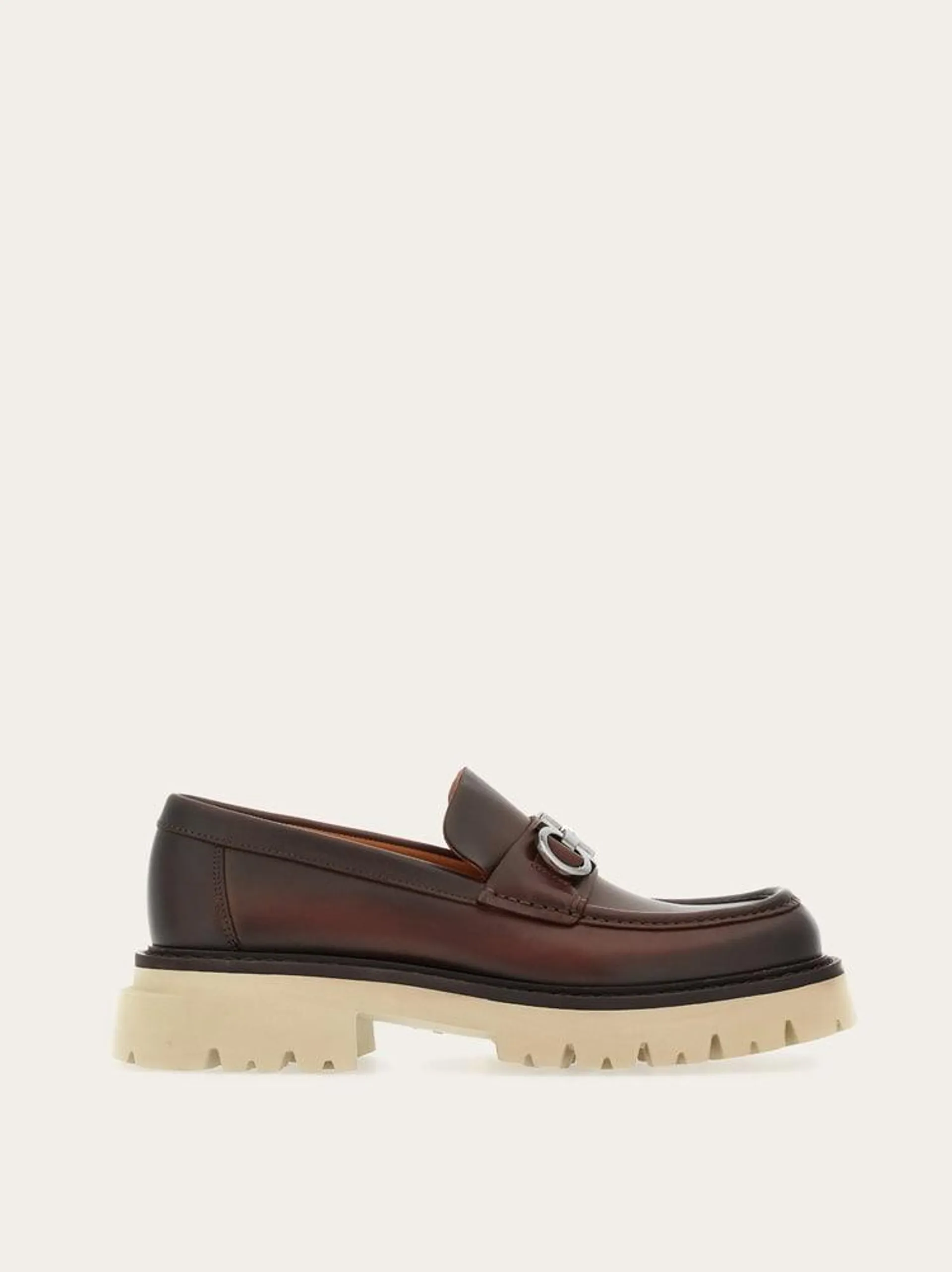 Mocasines con adorno y suela chunky