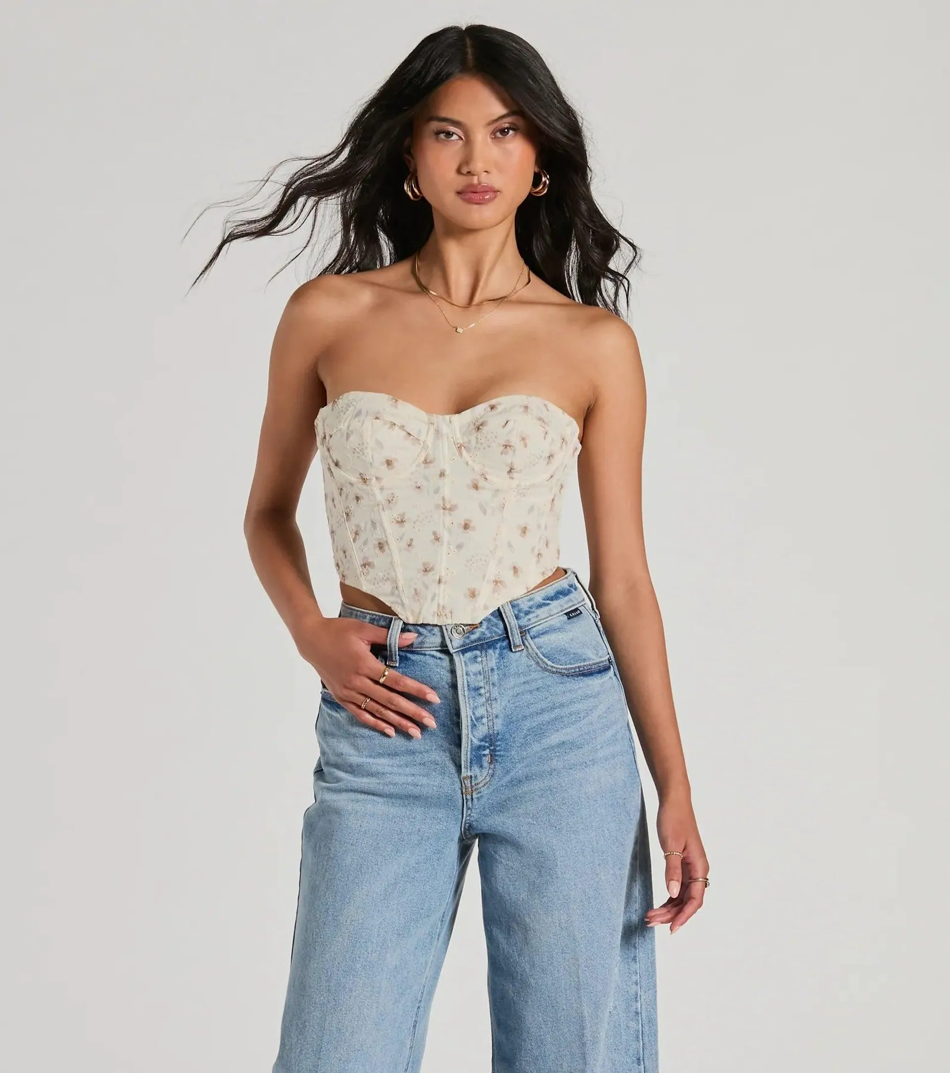 Darling Pick Strapless Floral Eyelet Bustier