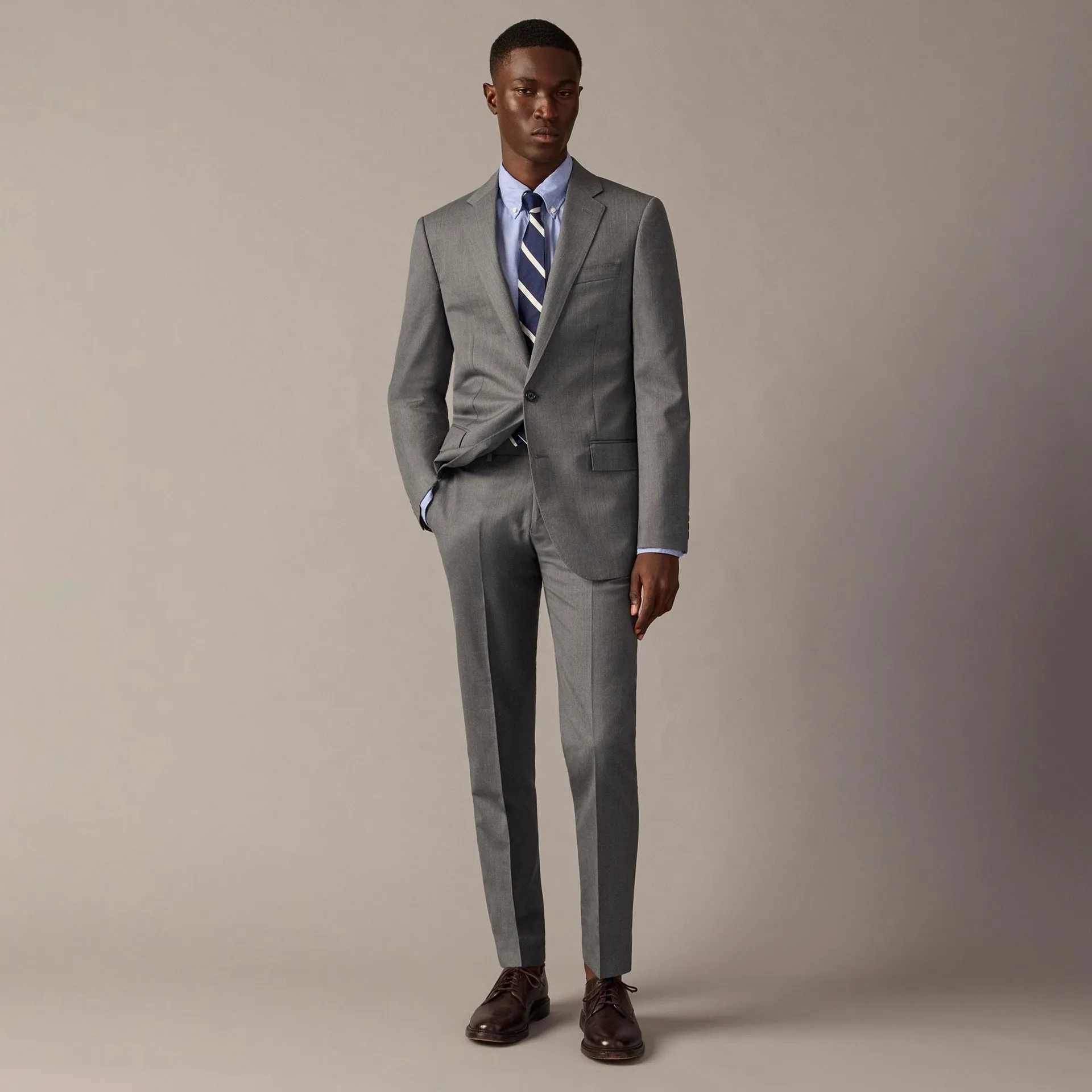 Ludlow Slim-fit suit jacket in Italian wool