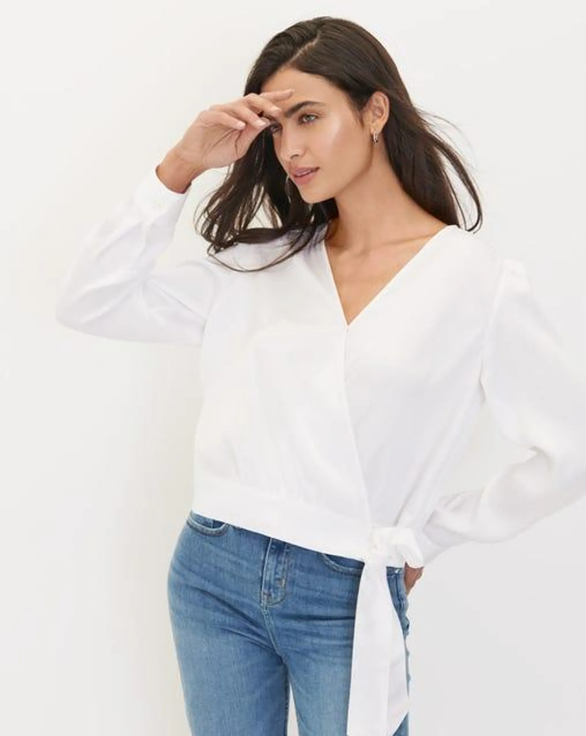 Blusa Blanca Envolvente Satín