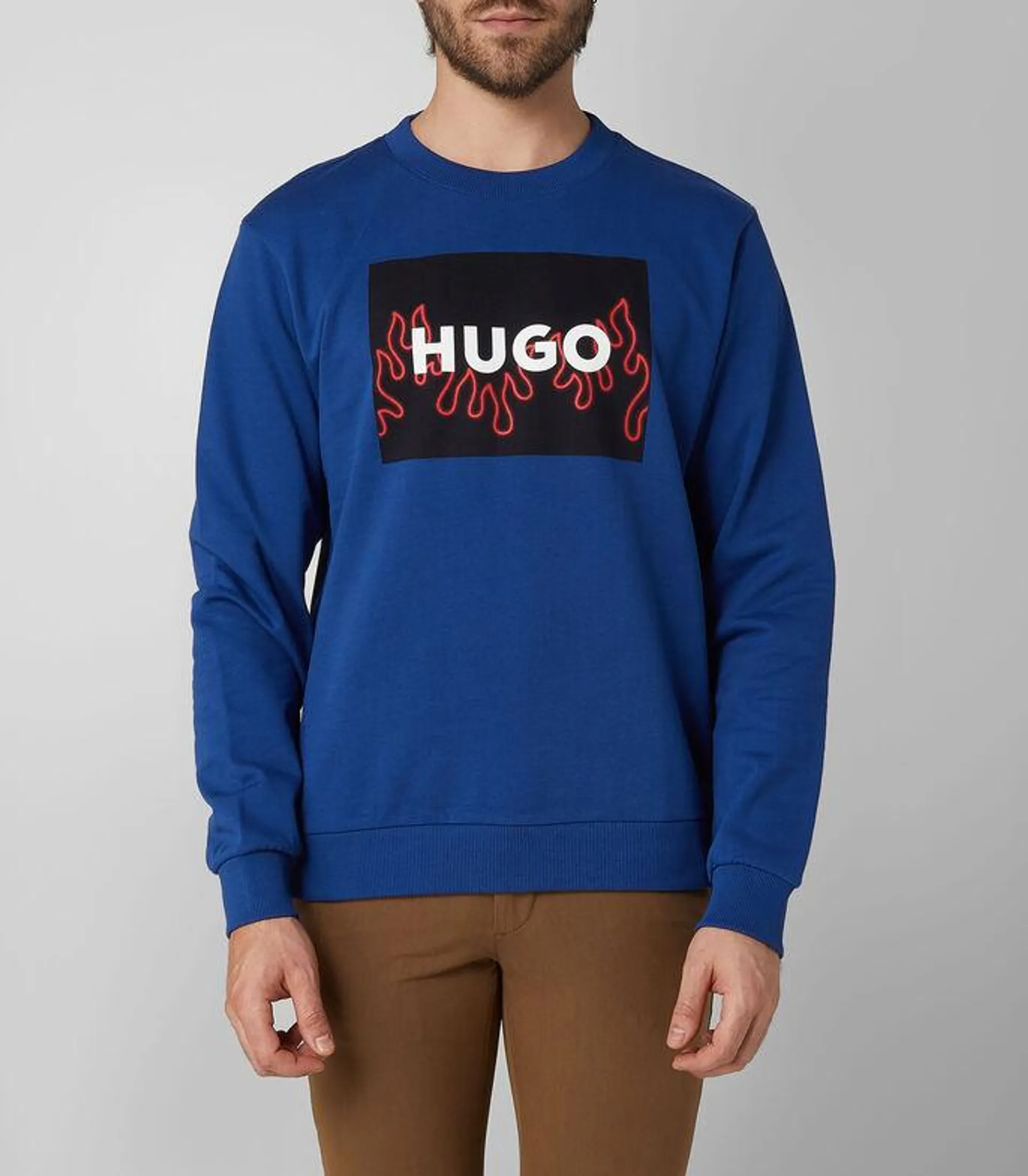 Sudadera con logo sobre recuadro Hombre