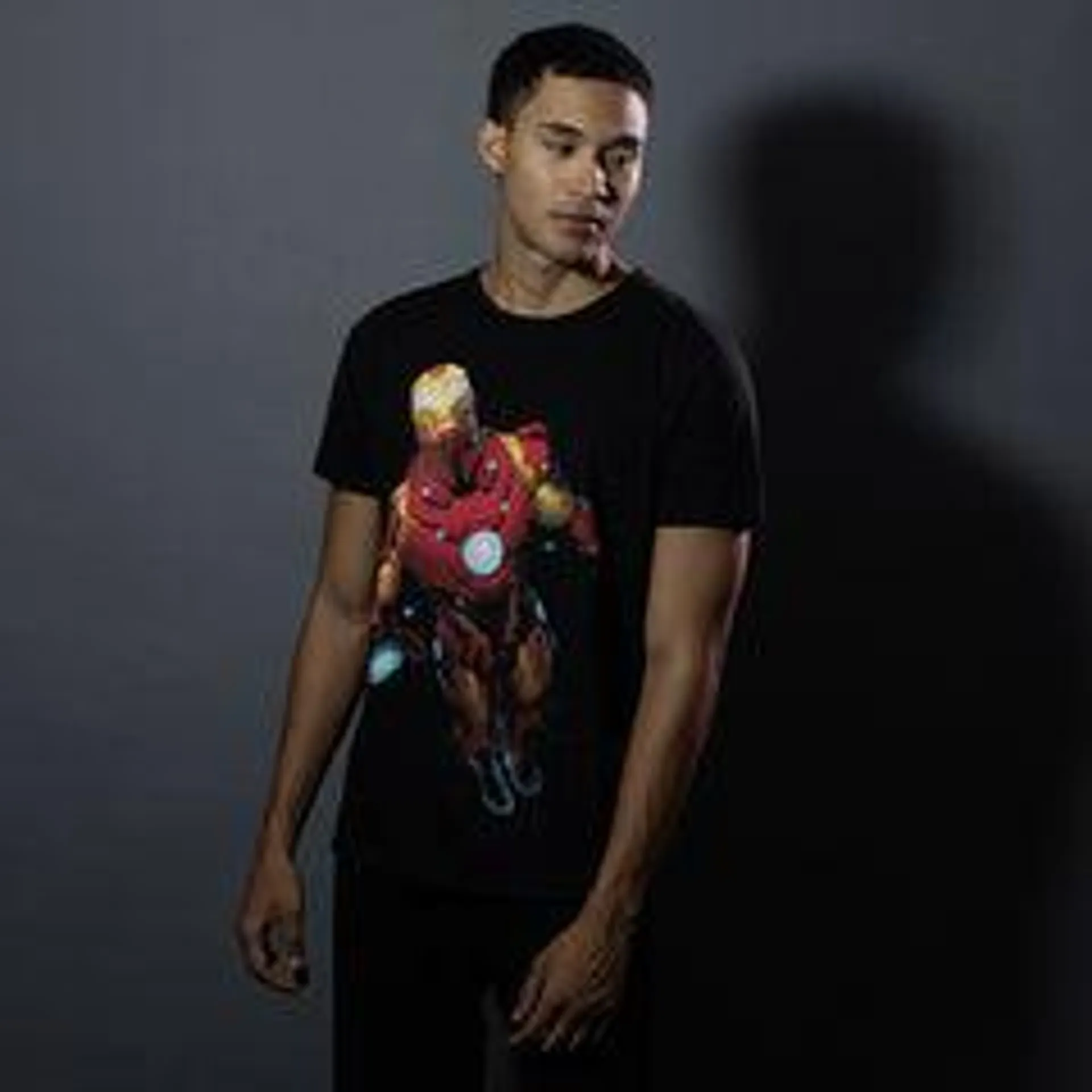 IRON MAN