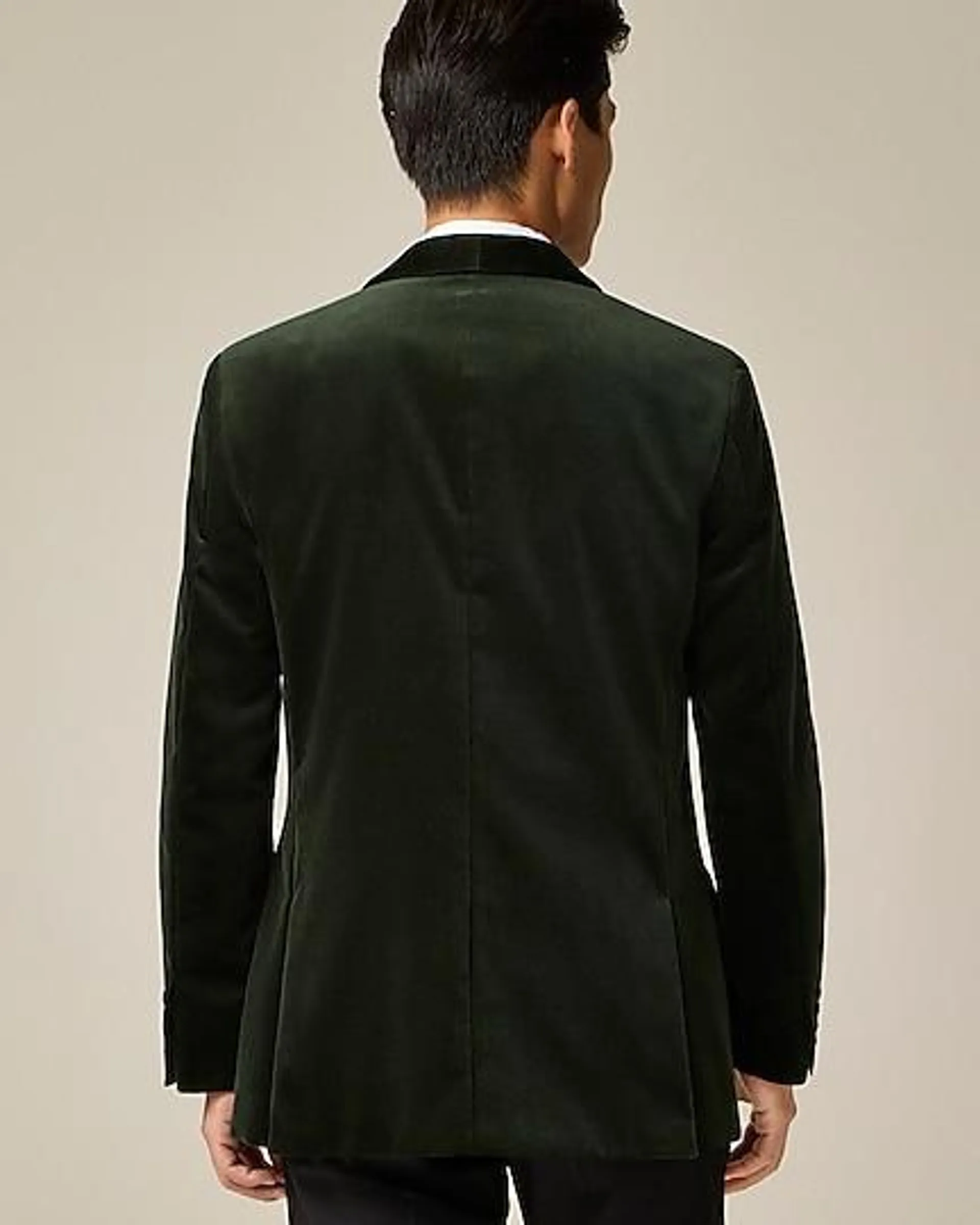 Ludlow Slim-fit shawl-collar tuxedo jacket in velvet