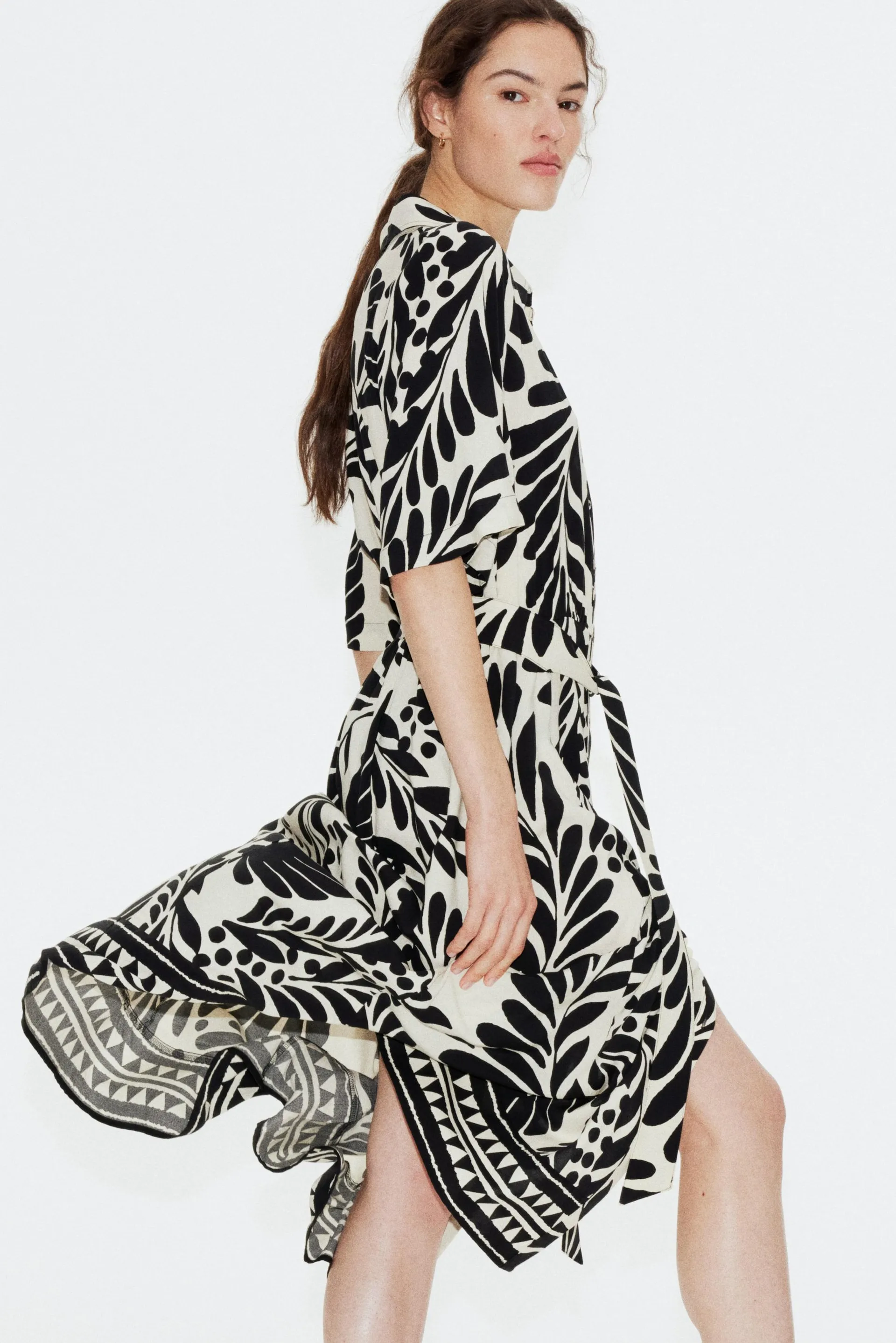 Vestido camisa con cinturón de lazo